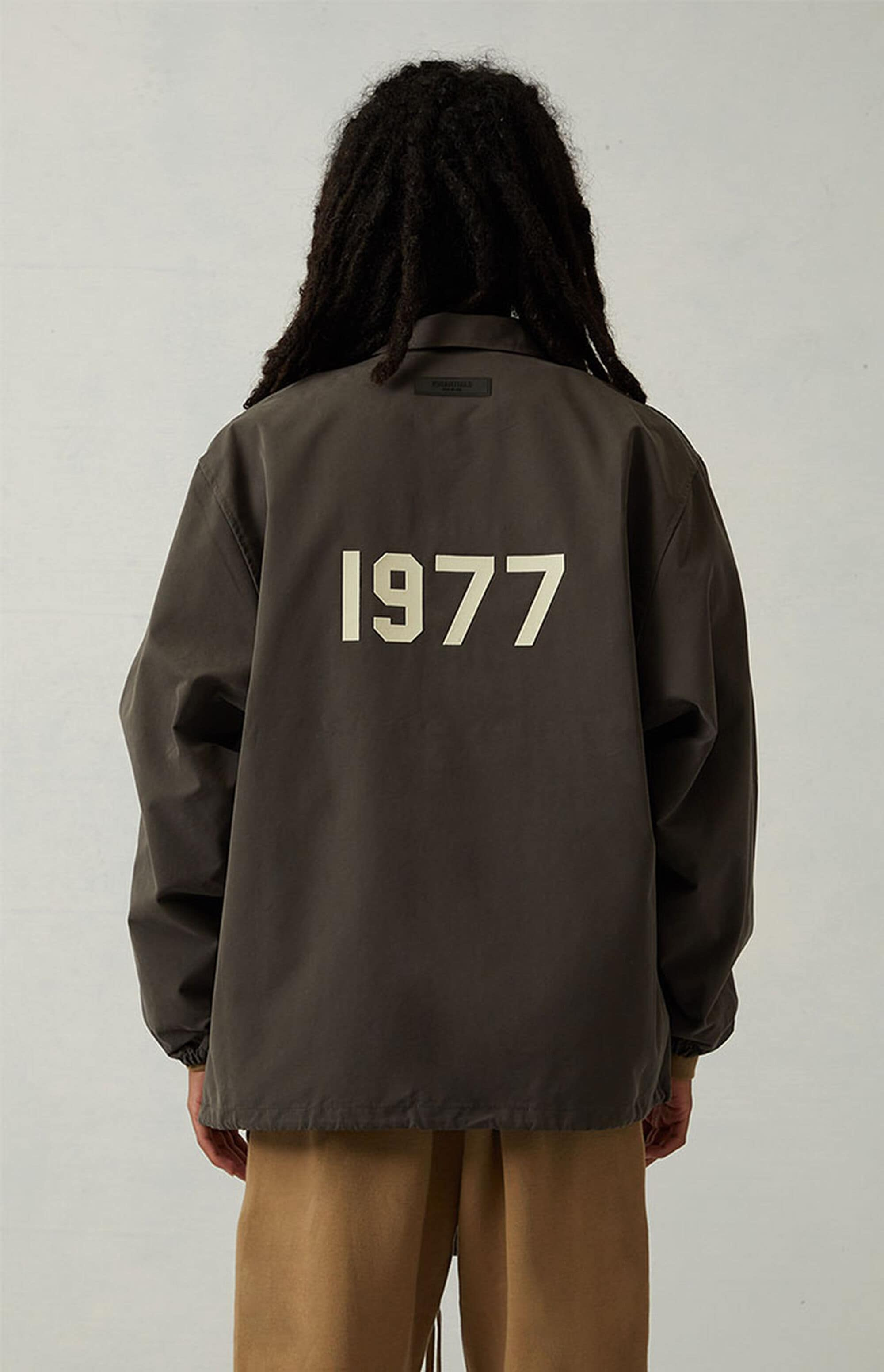 Fear Of God Essentials 1977 Coaches Jacket Iron Oak (8) - www.newkick.vip
