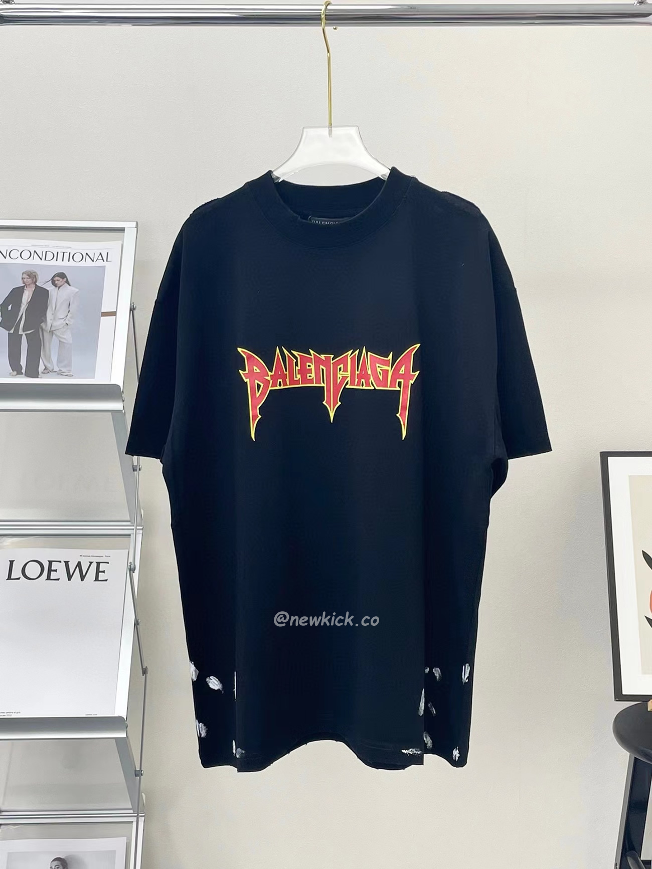 Balenciaga Metal Vintage Oversized T Shirt Black Multi Ss22 (5) - www.newkick.vip Balenciaga Metal Vintage Oversized T Shirt Black Multi Ss22 (5) - www.newkick.vip