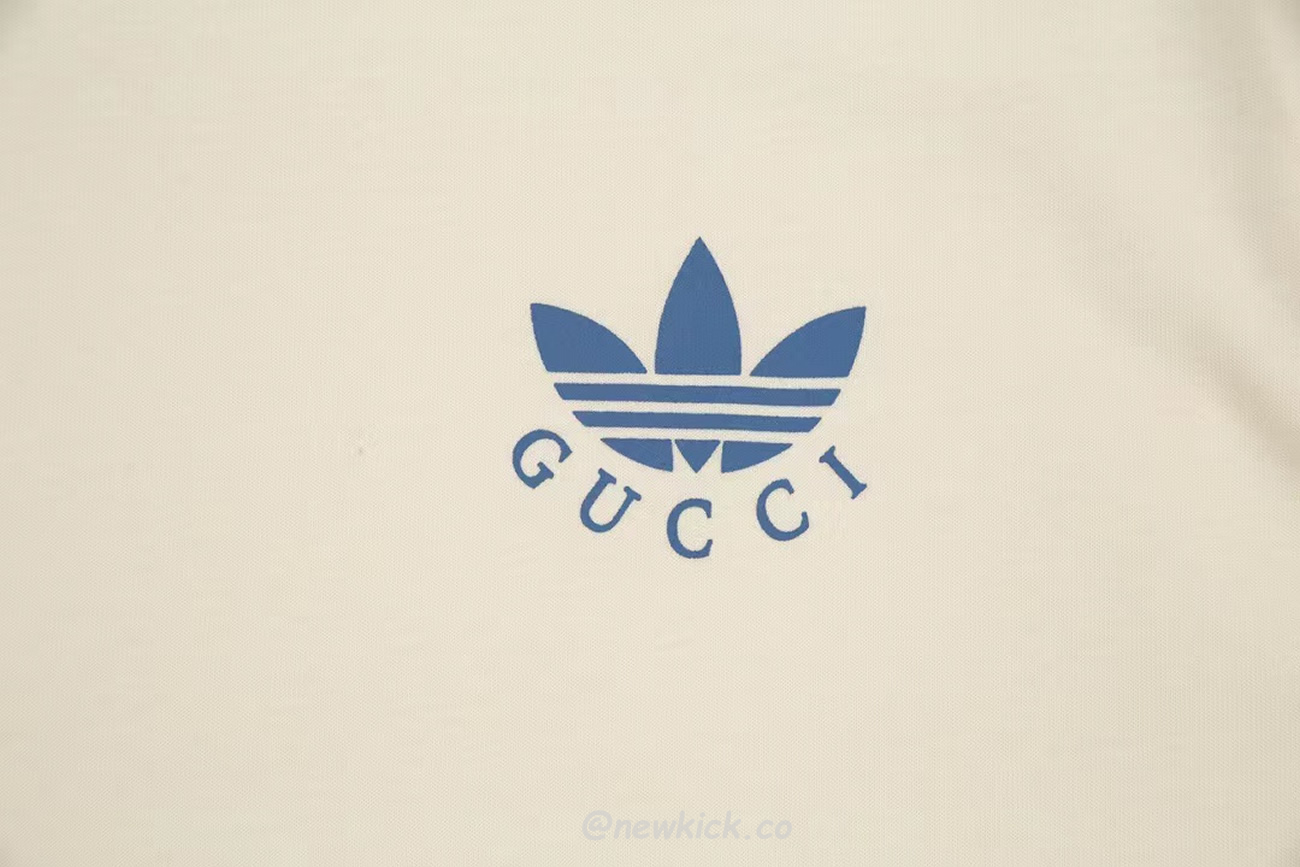 Gucci X Adidas Trefoil Print T Shirt Off White Ss22 (5) - www.newkick.vip