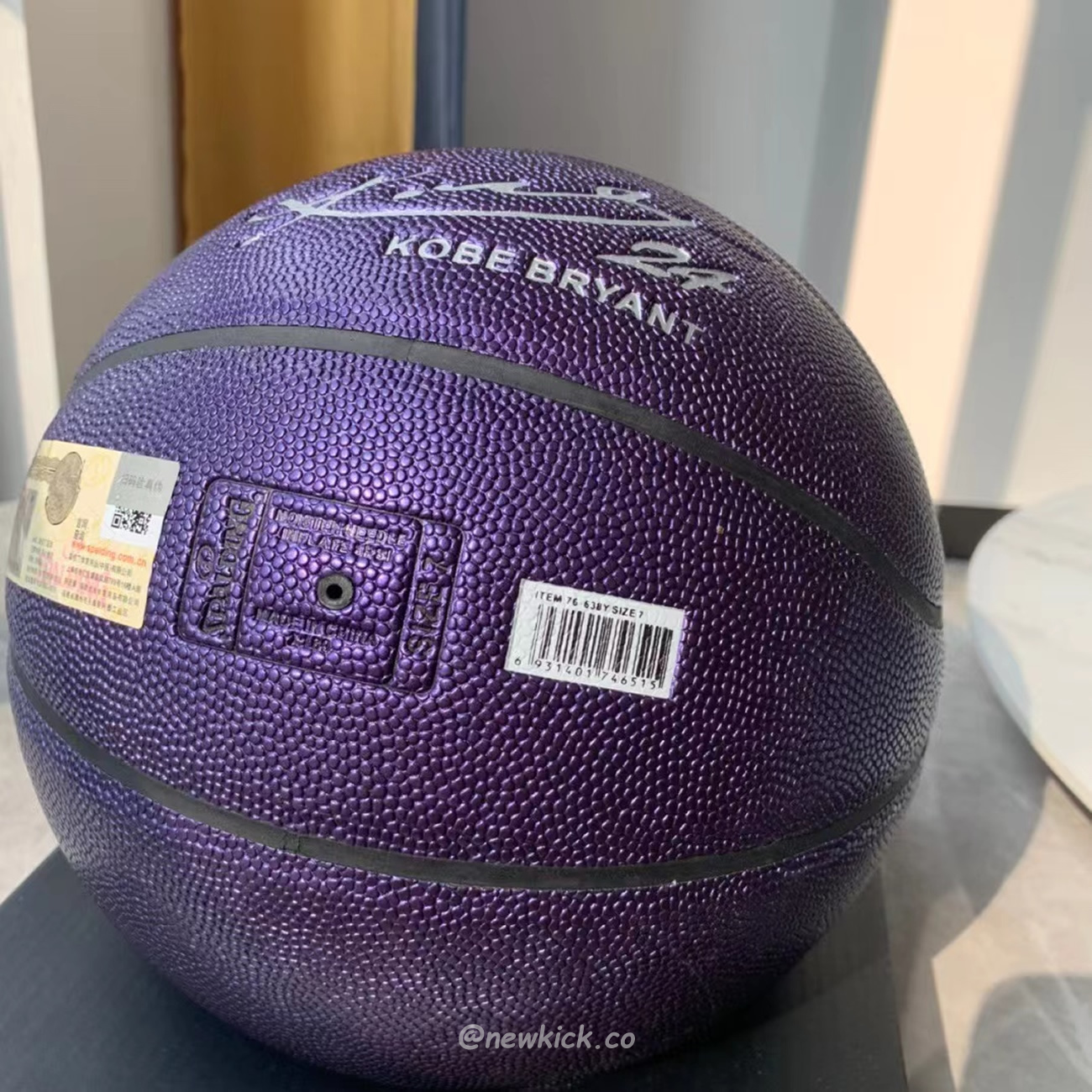 Spalding Kobe Bryant 24k Basketball Black Purple (6) - www.newkick.vip