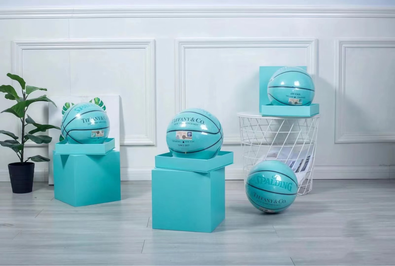 Tiffany X Cat Street X Spalding Basketball Tiffany Blue (4) - www.newkick.vip