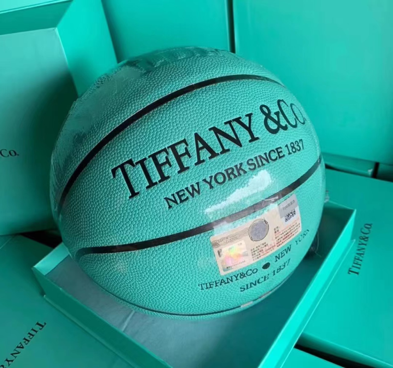 Tiffany X Cat Street X Spalding Basketball Tiffany Blue (5) - www.newkick.vip