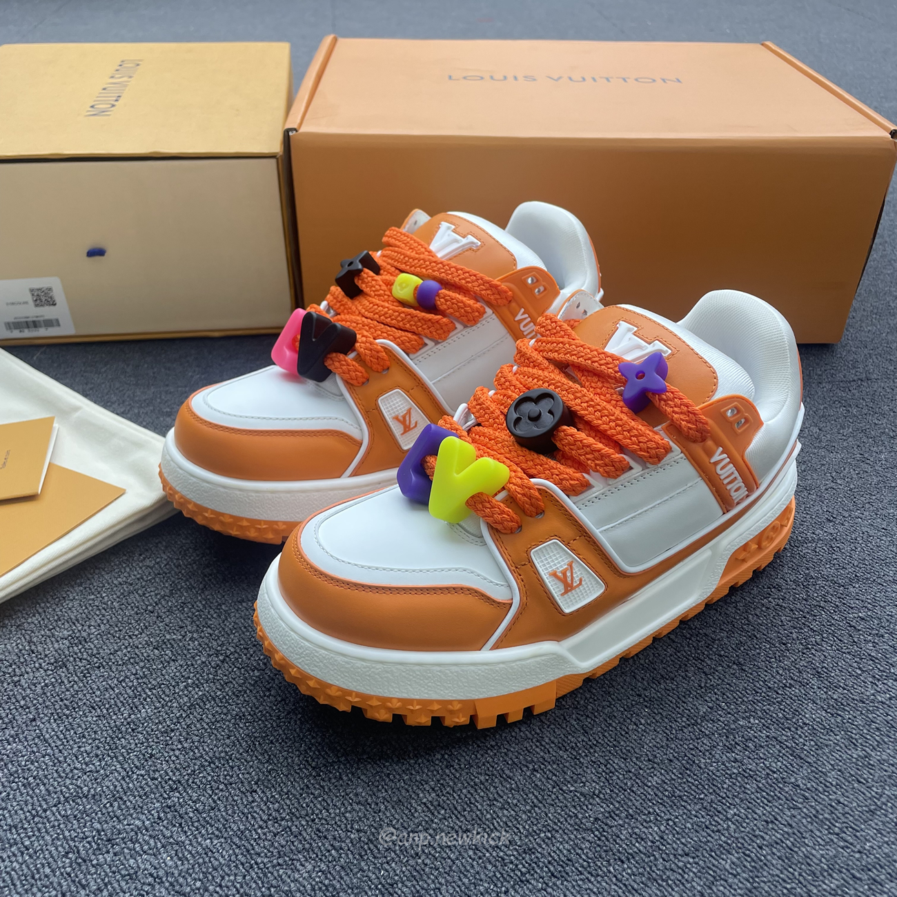 Louis Vuitton Trainer Maxi Orange Green White Black (14) - www.newkick.vip Louis Vuitton Trainer Maxi Orange Green White Black (14) - www.newkick.vip