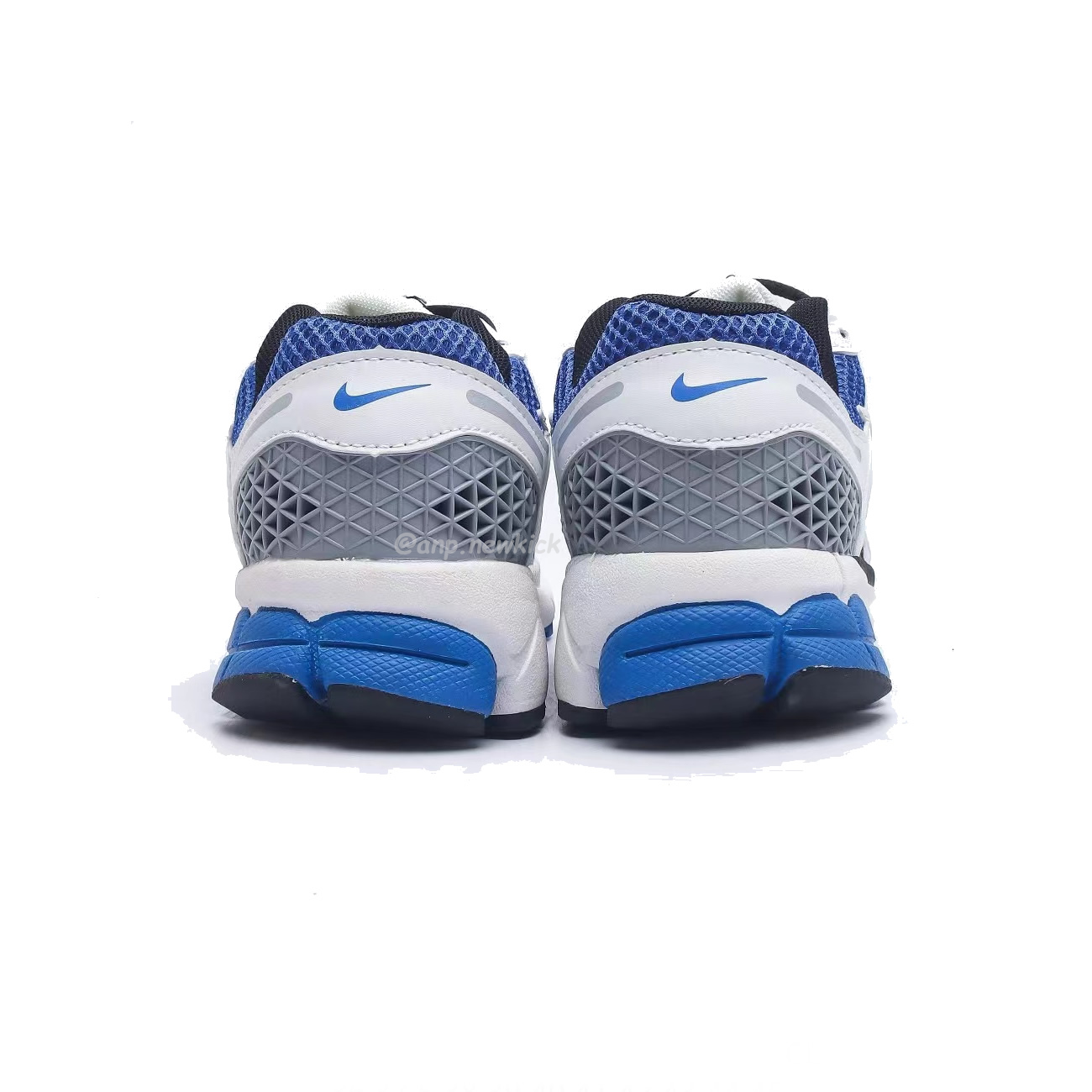 Nike Zoom Vomero 5 Series (13) - www.newkick.vip Nike Zoom Vomero 5 Series (13) - www.newkick.vip