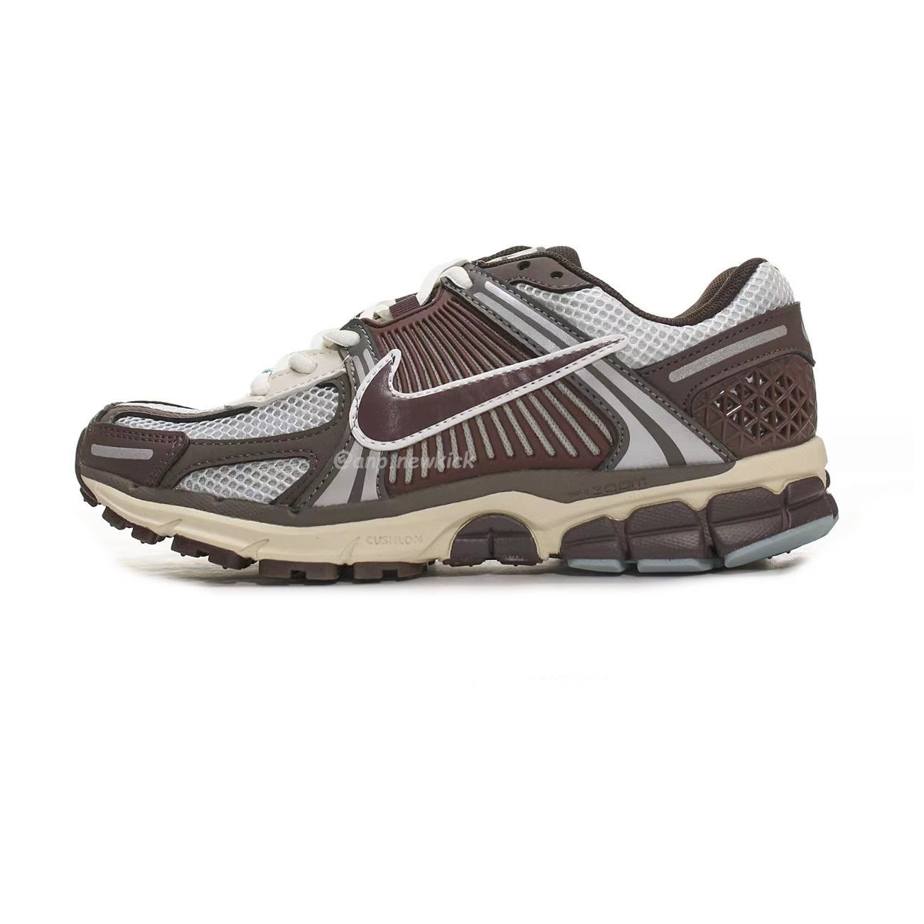 Nike Zoom Vomero 5 Series (28) - www.newkick.vip Nike Zoom Vomero 5 Series (28) - www.newkick.vip