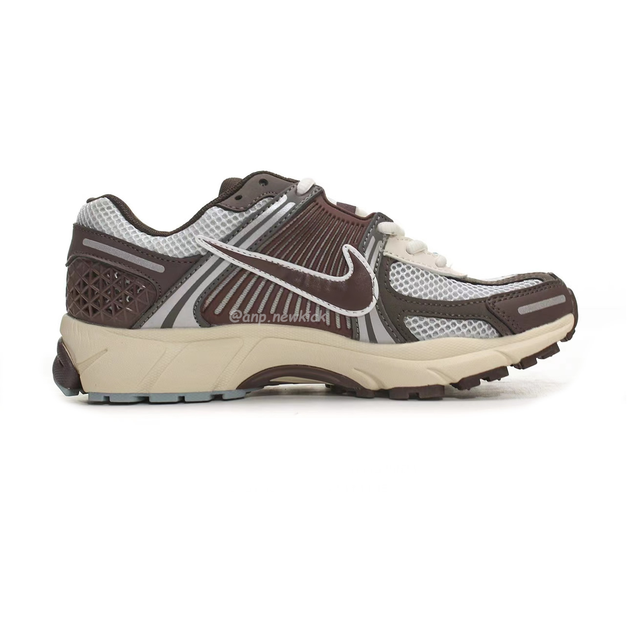 Nike Zoom Vomero 5 Series (29) - www.newkick.vip Nike Zoom Vomero 5 Series (29) - www.newkick.vip