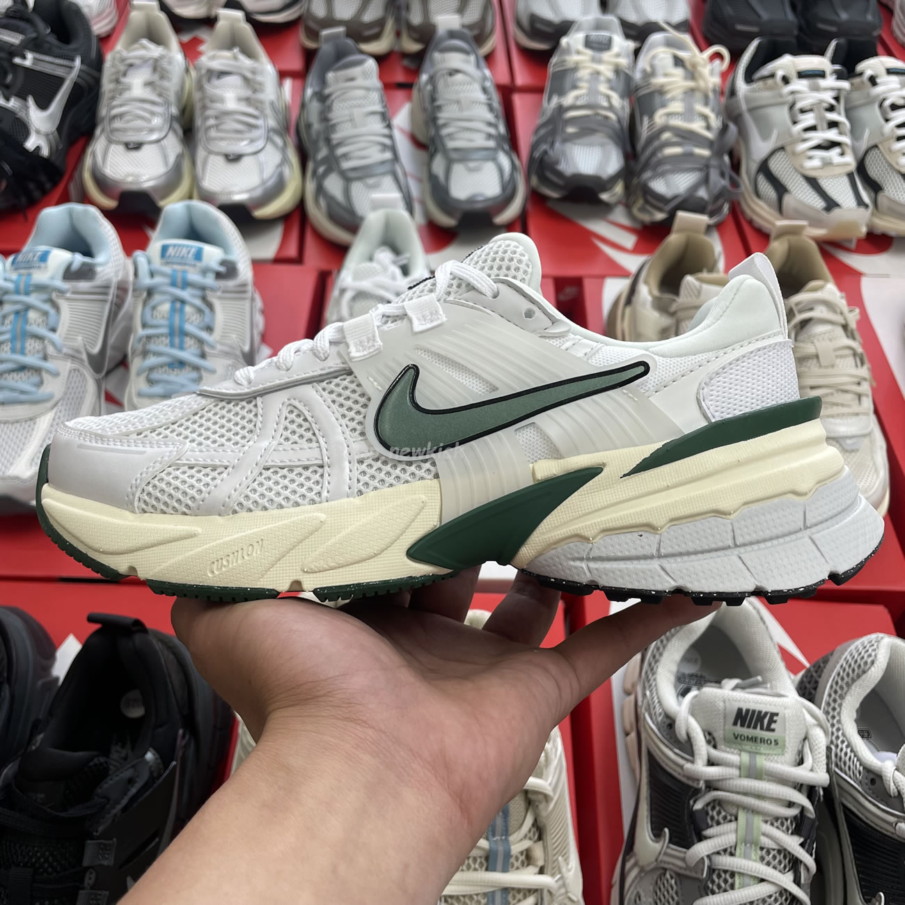 Nike Zoom Vomero 5 Series (79) - www.newkick.vip