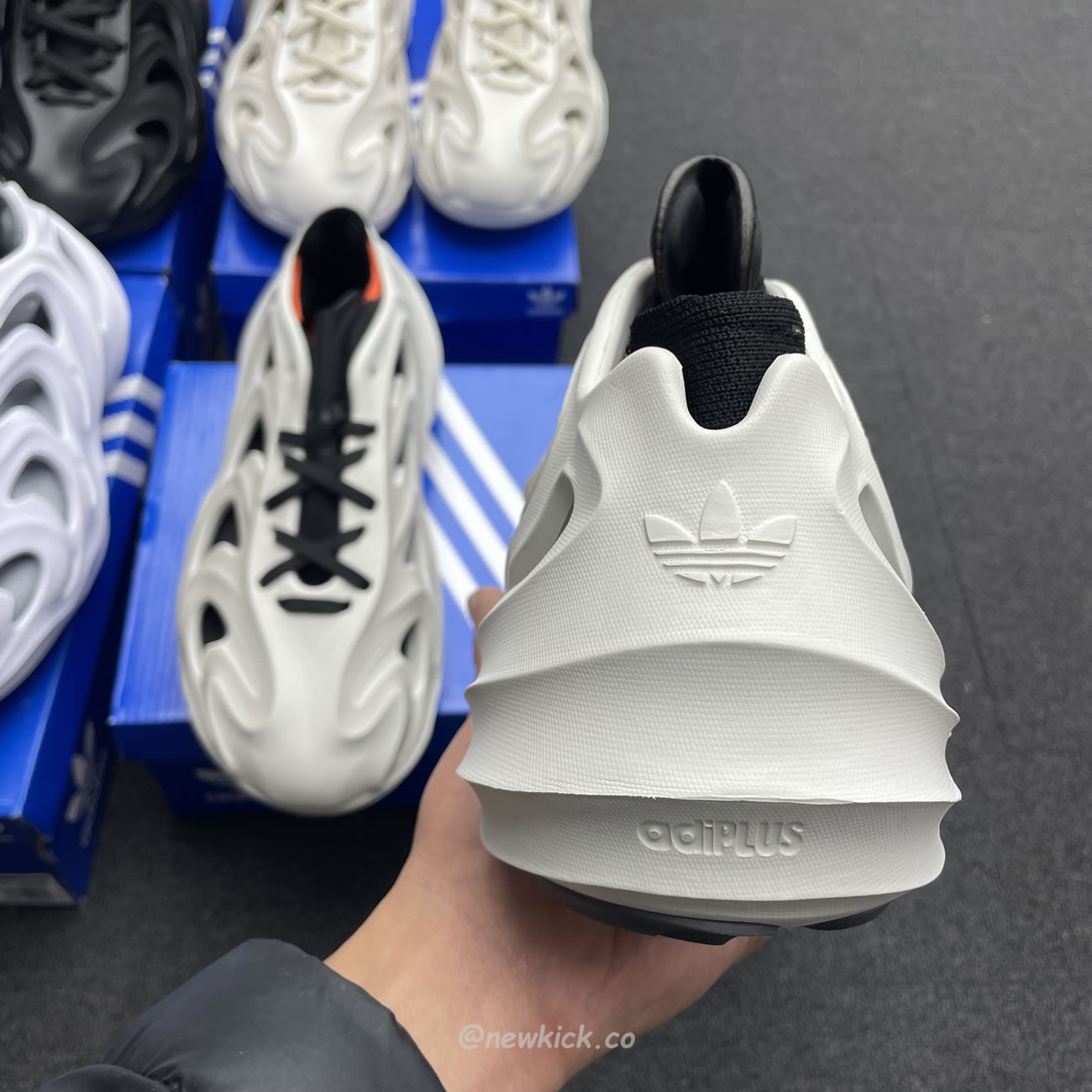 Adidas Adifom Q Wonder White Core Black Orange Grey (9) - www.newkick.vip