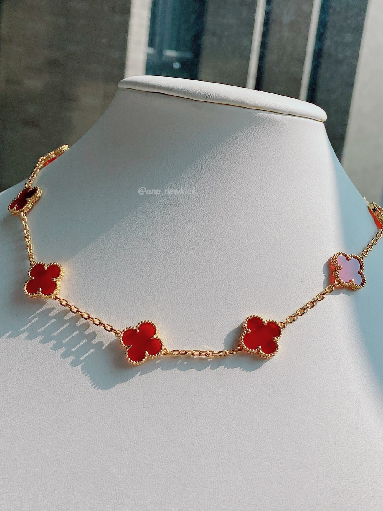 Van Cleef Arpels Vintage Alhambra 10 Four Leaf Lucky Totem Necklaces (7) - www.newkick.vip Van Cleef Arpels Vintage Alhambra 10 Four Leaf Lucky Totem Necklaces (7) - www.newkick.vip