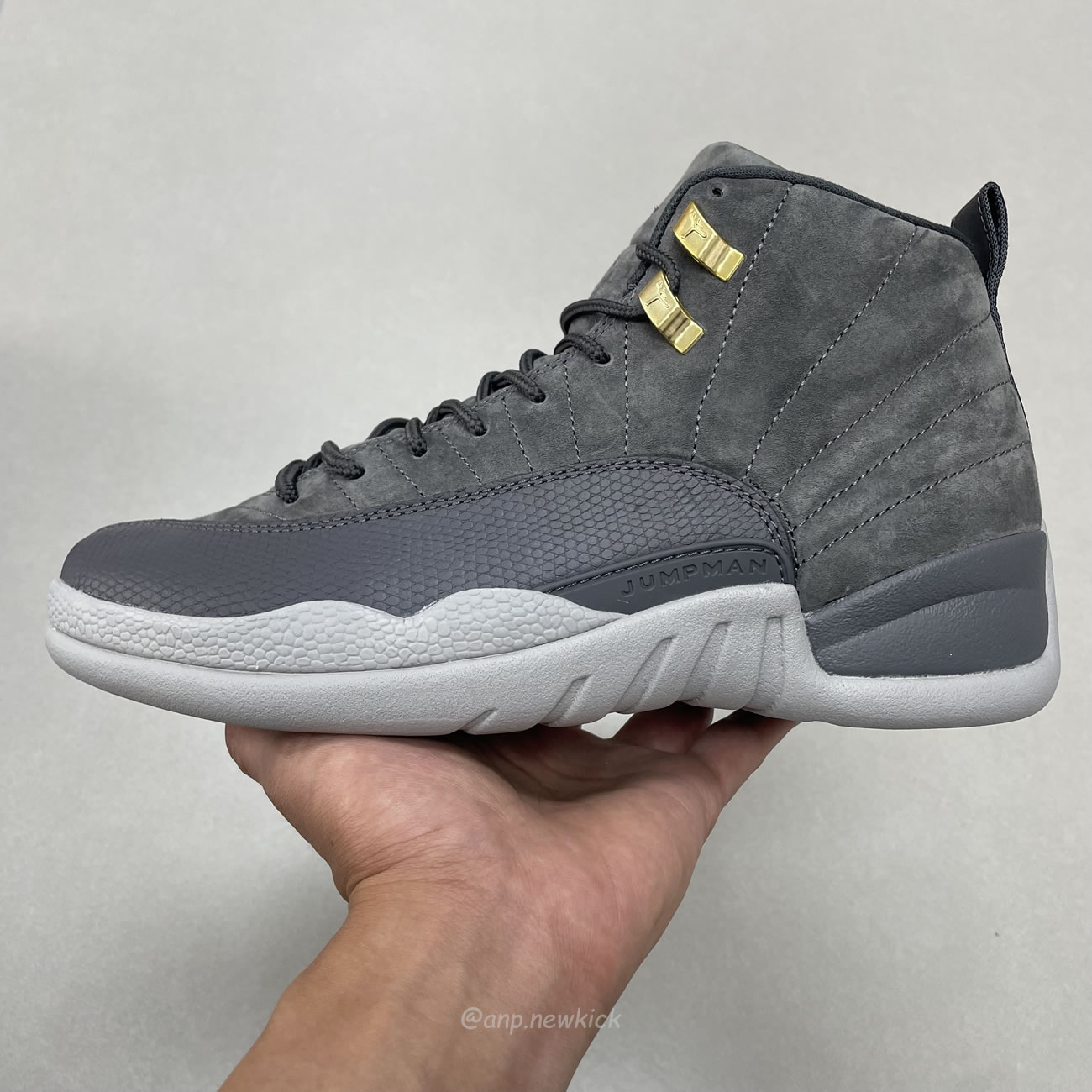 Air Jordan 12 Retro Dark Grey 130690 005 (4) - www.newkick.vip
