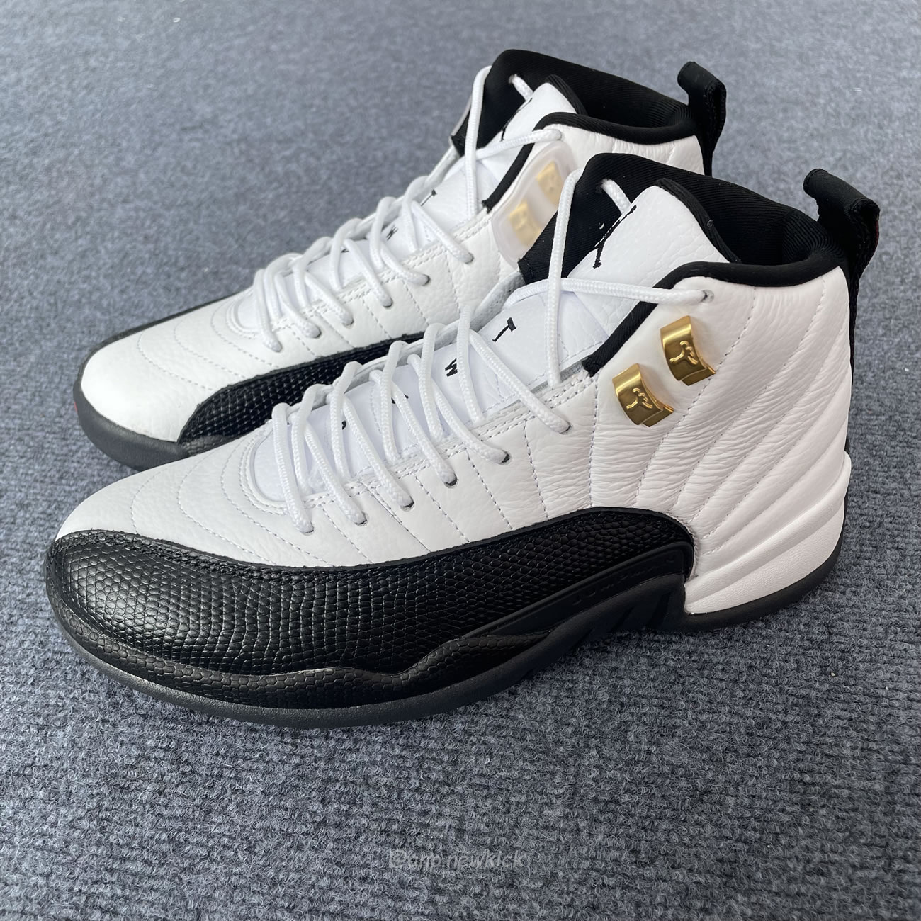Air Jordan 12 Retro Taxi White Gold 130690 125 (2) - www.newkick.vip