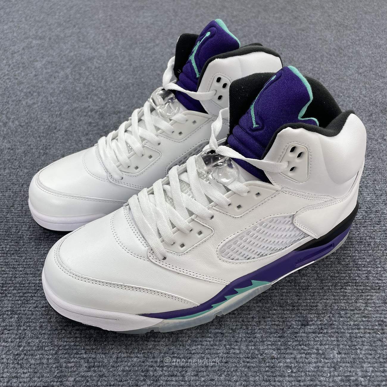 Air Jordan 5 Retro Grape 2013 136027 108 (4) - www.newkick.vip