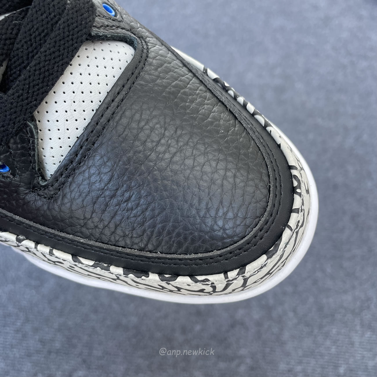 Air Jordan 3 Retro Sport Blue 136064 007 (6) - www.newkick.vip Air Jordan 3 Retro Sport Blue 136064 007 (6) - www.newkick.vip