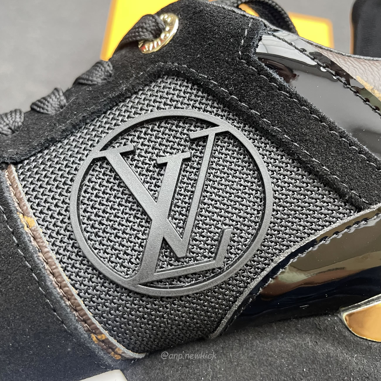Louis Vuitton Run Away Black Gold 1a3cw0 (8) - www.newkick.vip