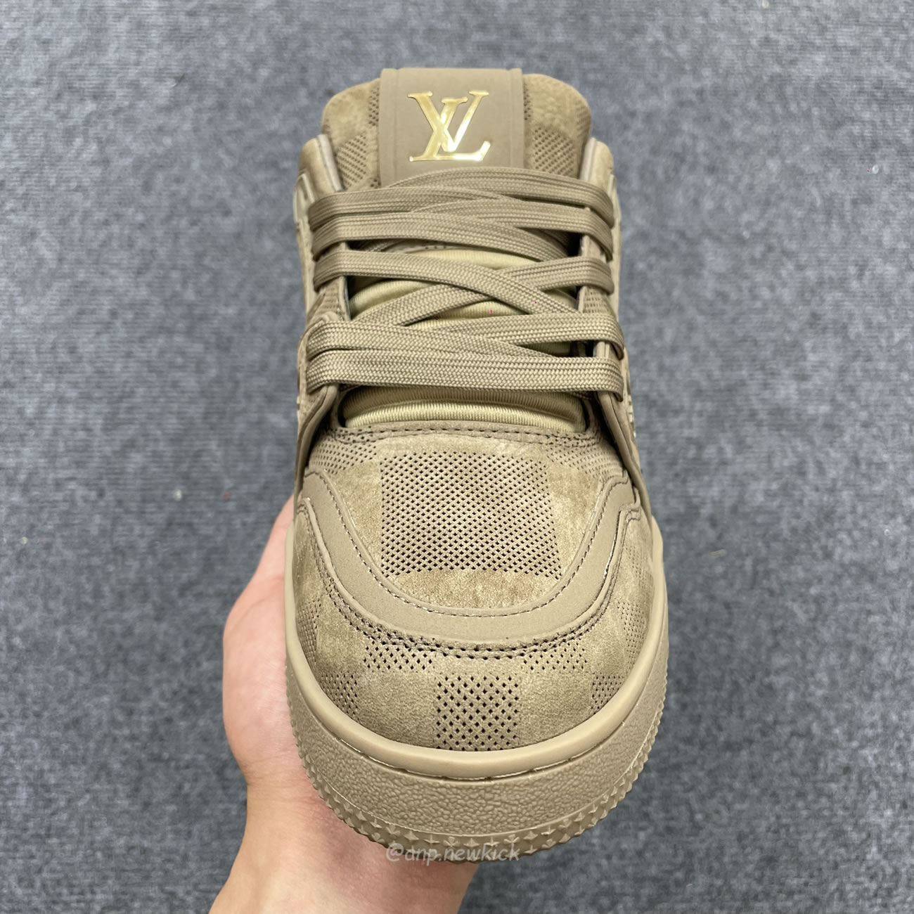 Louis Vuitton Lv Trainer Beige Raffia Mens Archlight 1a54h5 (3) - www.newkick.vip