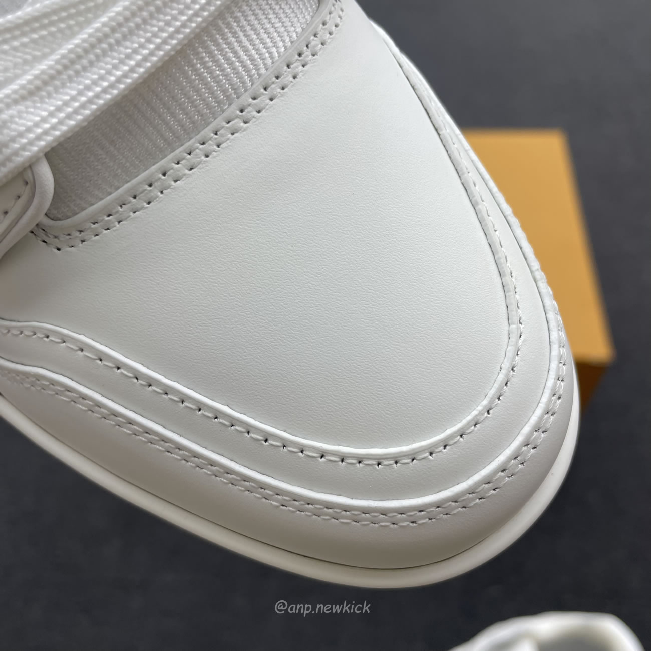 Louis Vuitton Lv Trainer Sneaker White 1a8wav (5) - www.newkick.vip