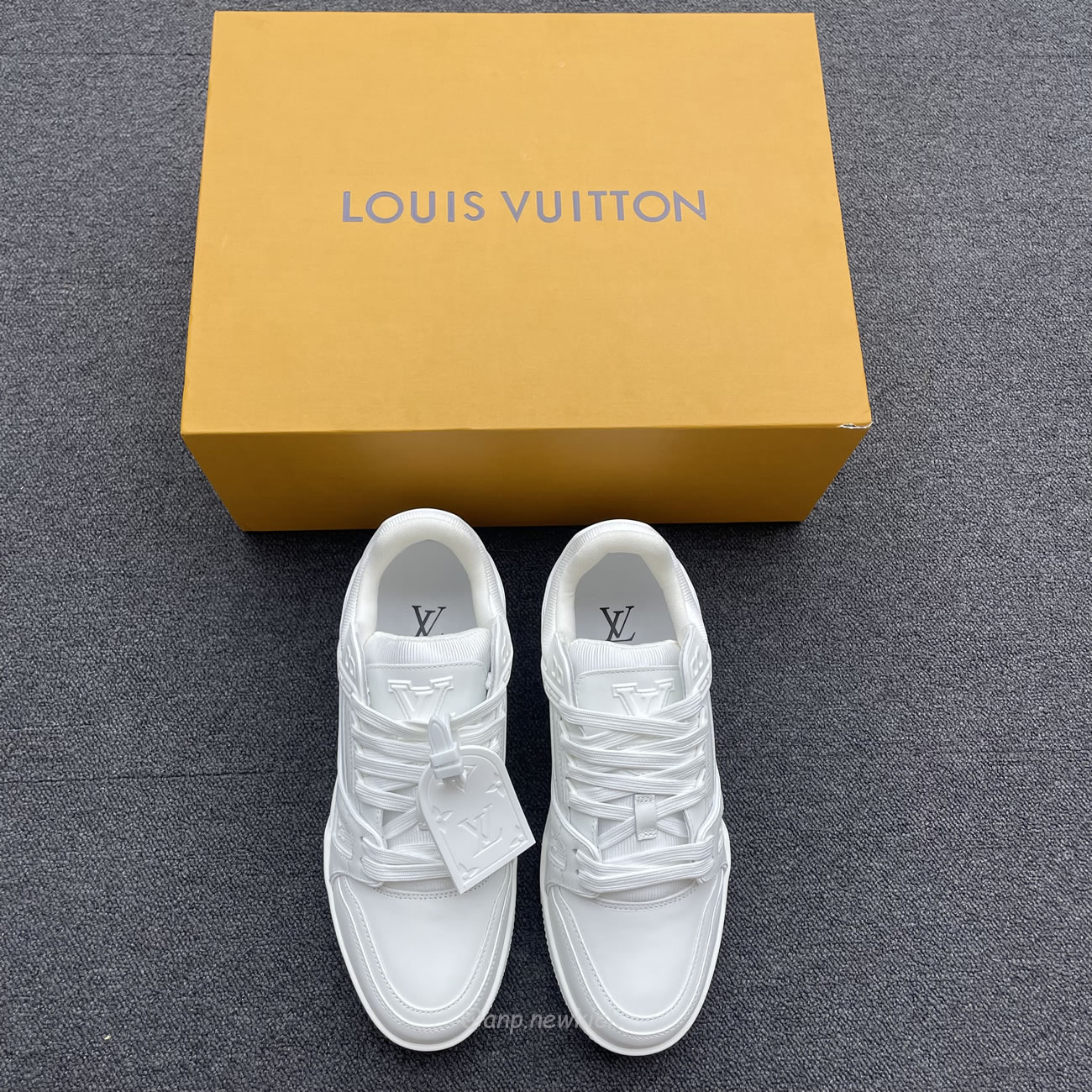 Louis Vuitton Lv Trainer Sneaker White 1a8wav (7) - www.newkick.vip