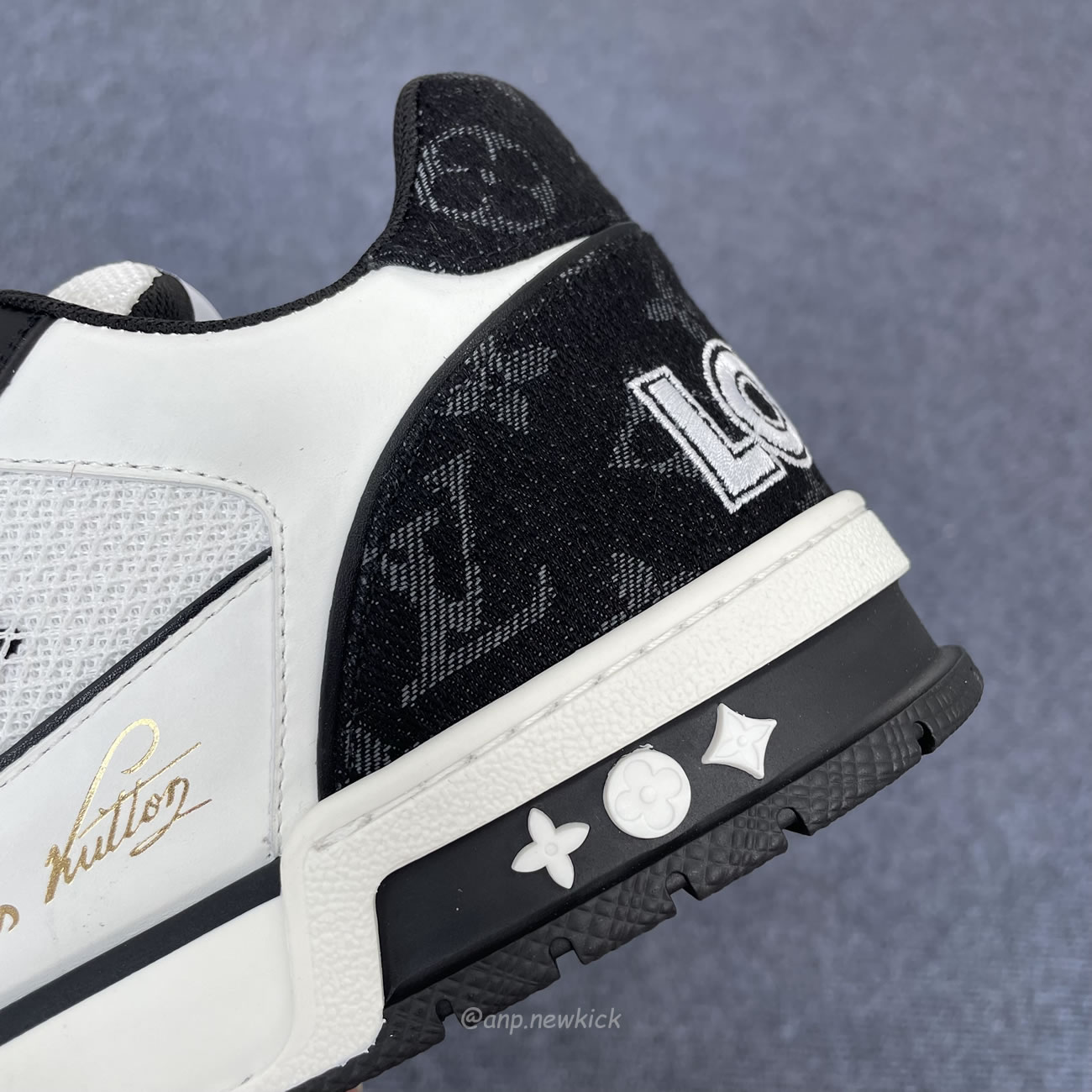 Louis Vuitton Lv Trainer Velcro Strap Monogram Denim Black White 1a9zau (8) - www.newkick.vip Louis Vuitton Lv Trainer Velcro Strap Monogram Denim Black White 1a9zau (8) - www.newkick.vip