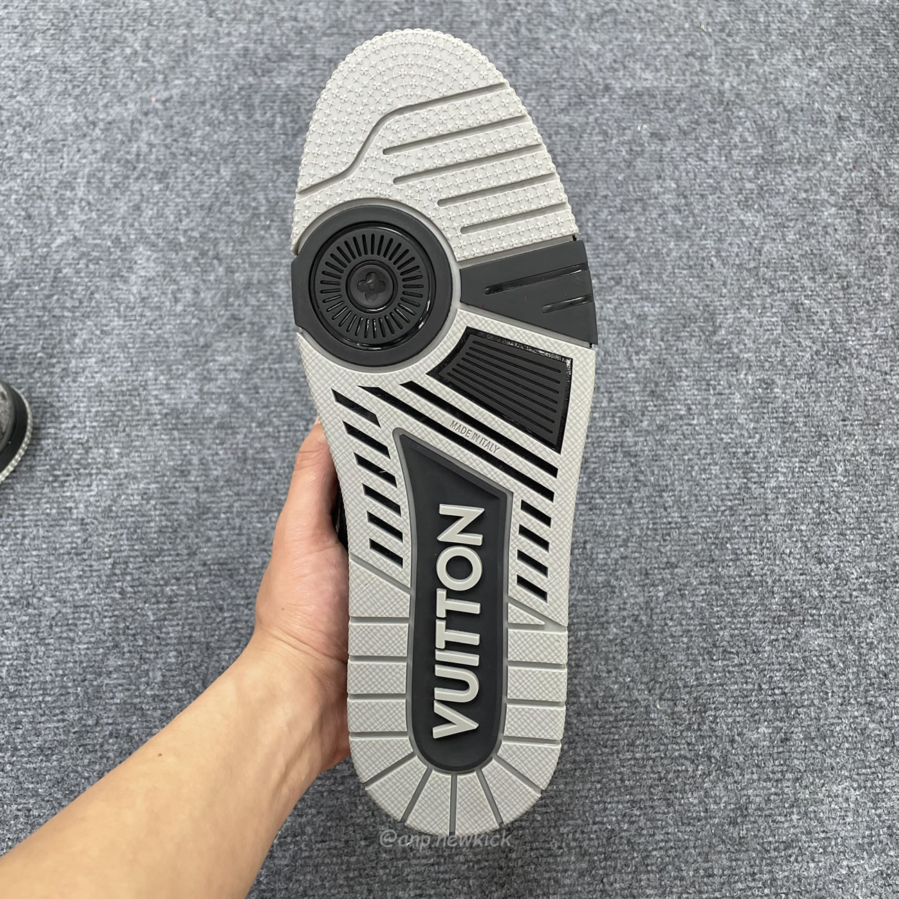 Louis Vuitton Lv Trainer Black Monogram Denim 1ac4zg (3) - www.newkick.vip