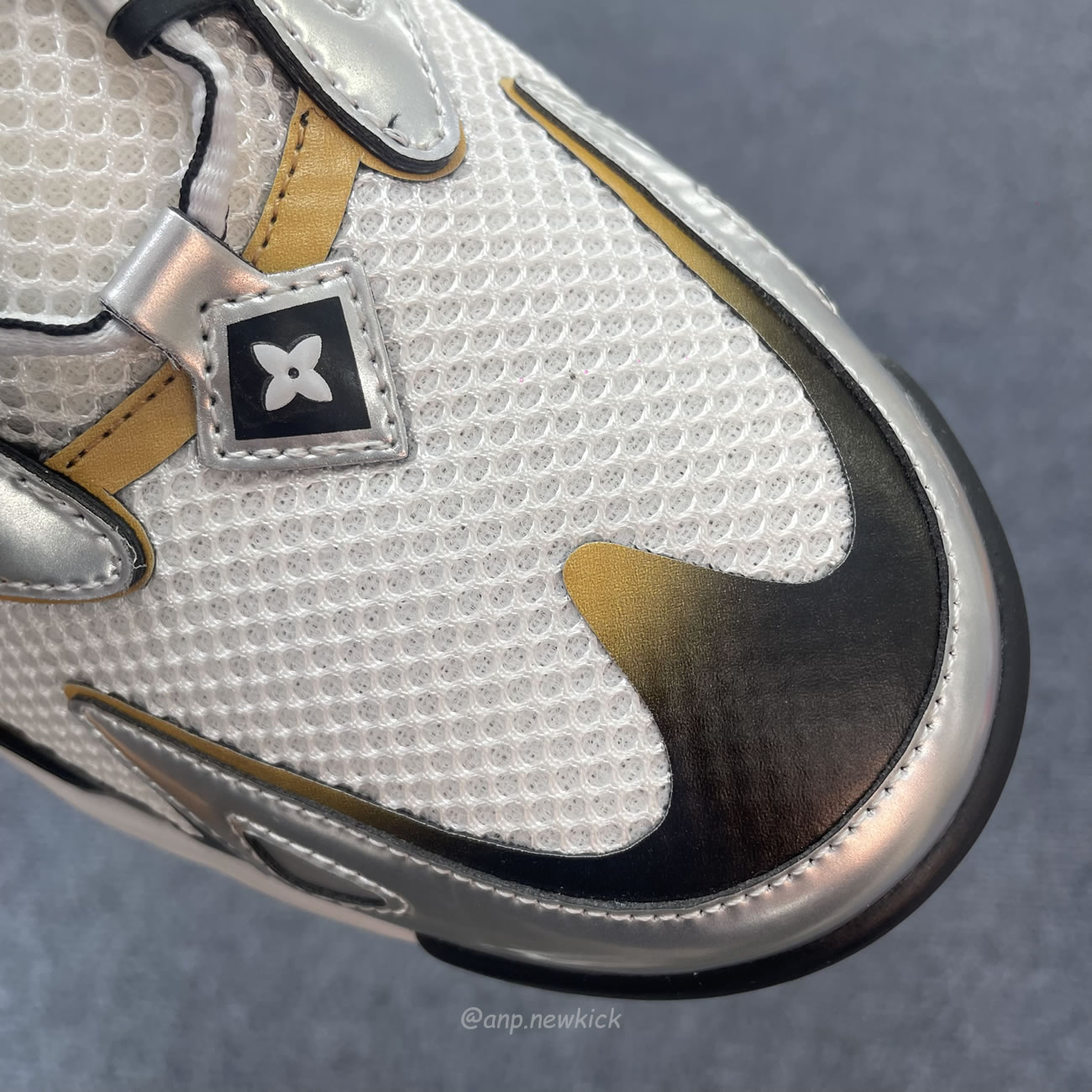 Louis Vuitton Runner Tatic (11) - www.newkick.vip