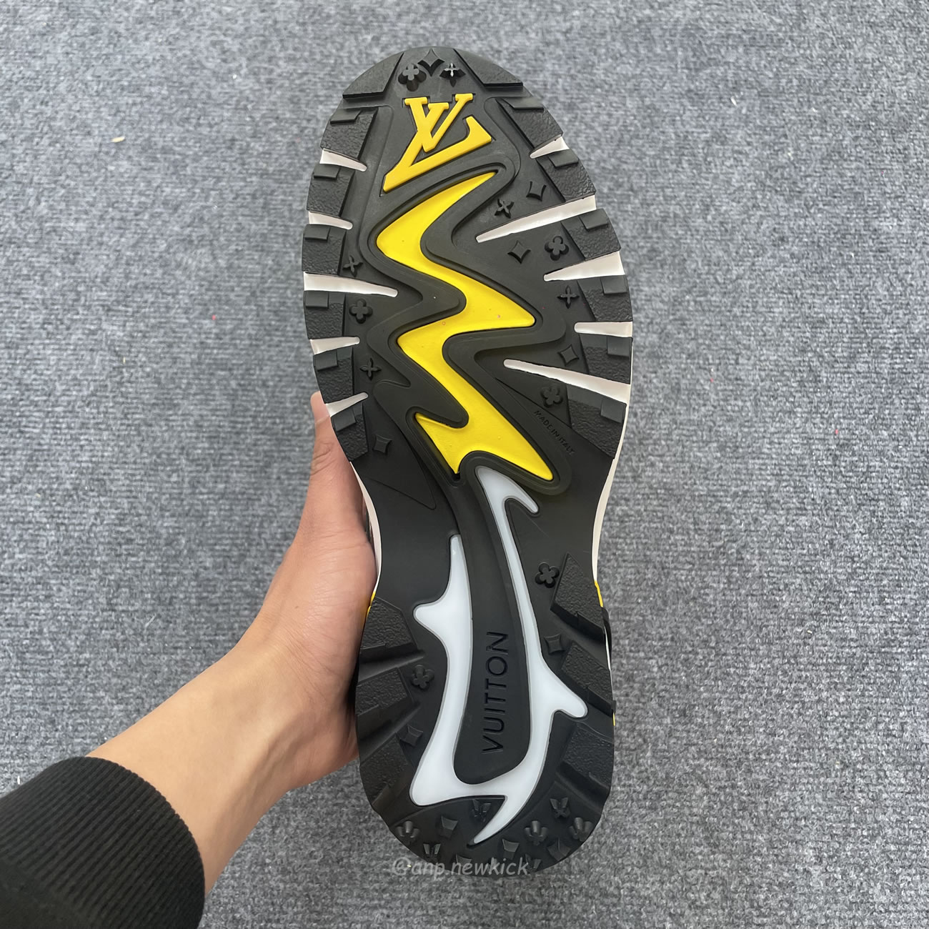 Louis Vuitton Runner Tatic (12) - www.newkick.vip