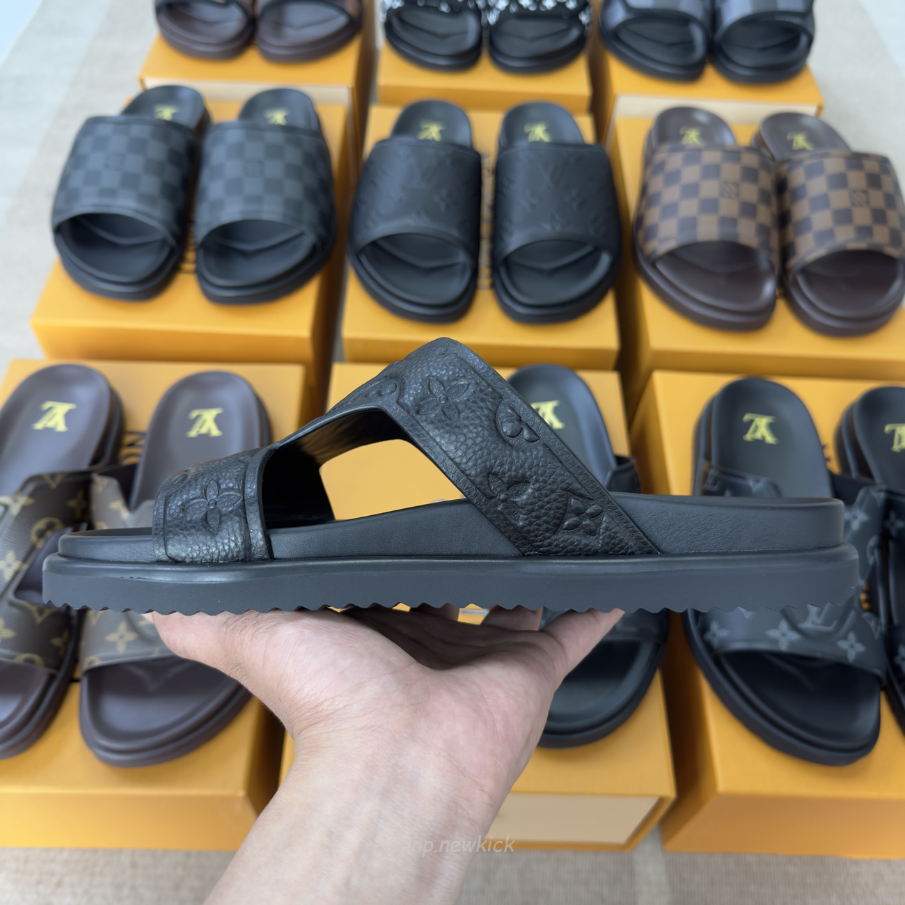 Louis Vuitton Lv Oasis (25) - www.newkick.vip