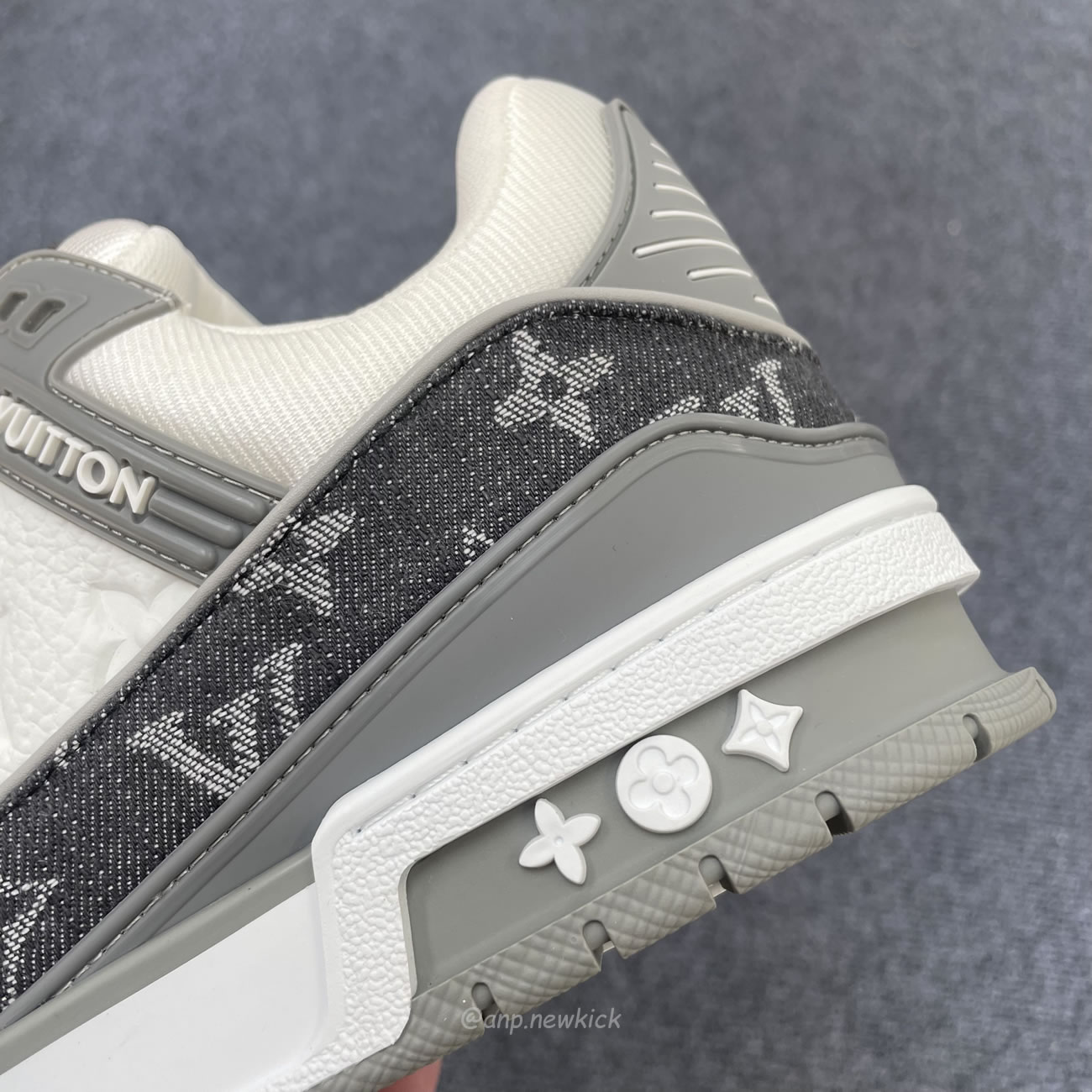Louis Vuitton Trainer Monogram Denim Grey White 1adf58 (4) - www.newkick.vip