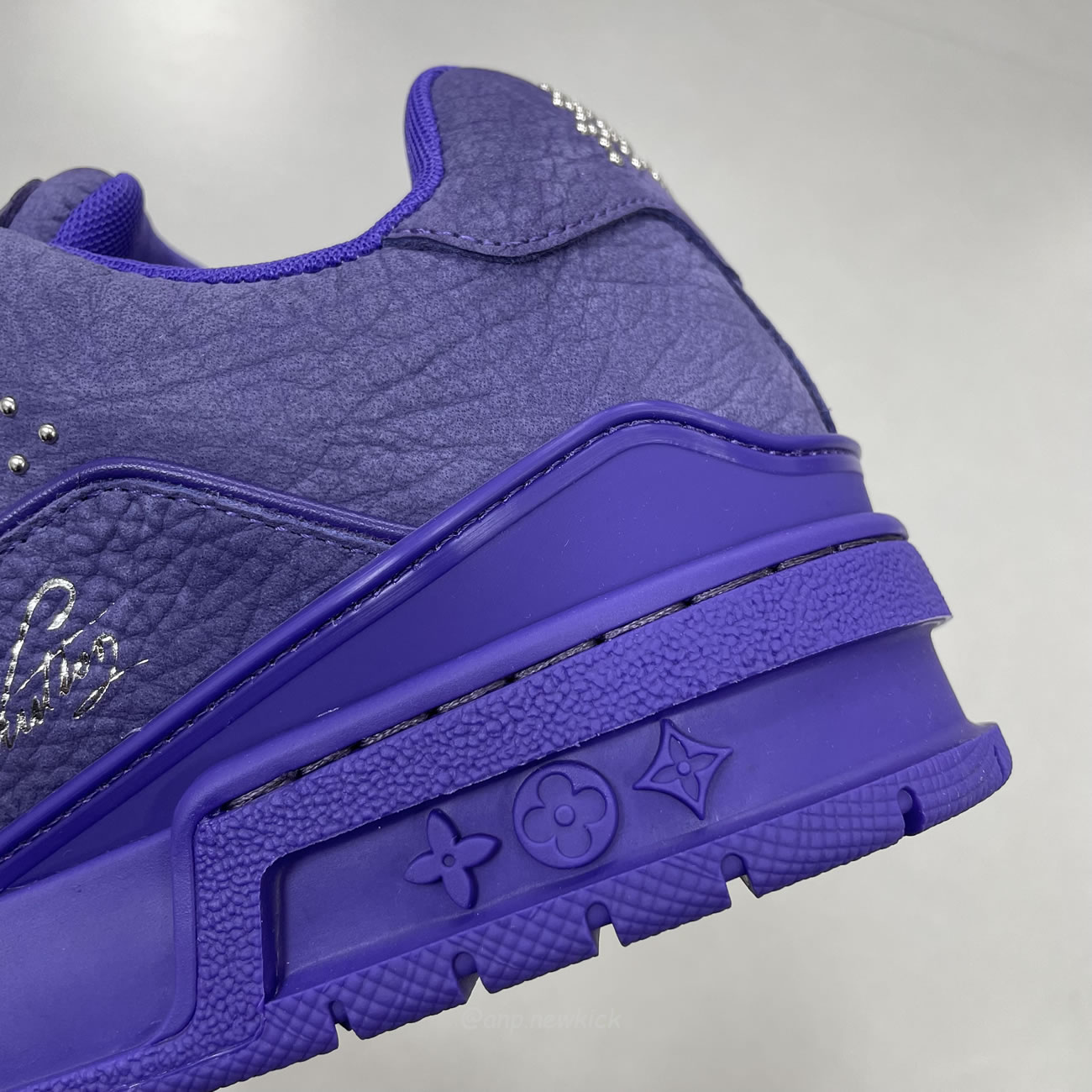 Louis Vuitton Lv Trainer Maxi Sneaker Violet 1adhae (5) - www.newkick.vip