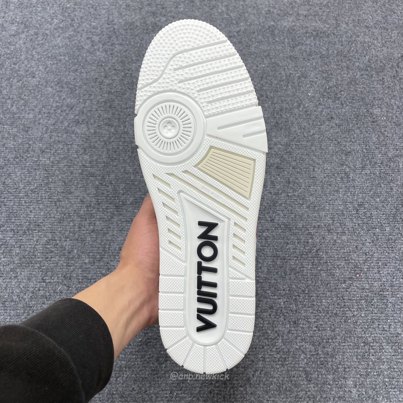 Louis Vuitton Lv Trainer Takashi Murakami White 1ahekg (5) - www.newkick.vip