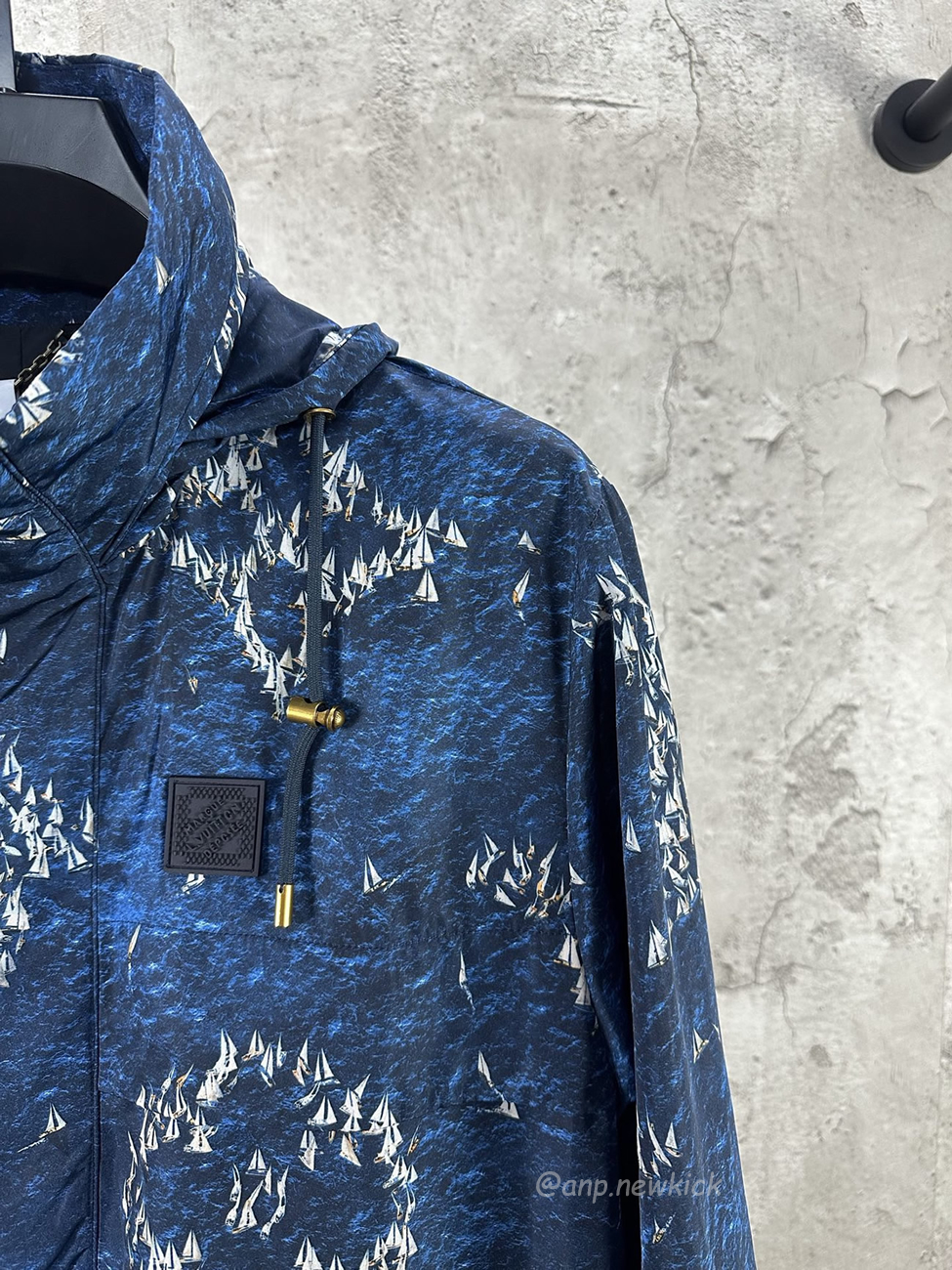 Louis Vuitton Monogram Printed Pattern Windbreaker 1ahv28 (5) - www.newkick.vip