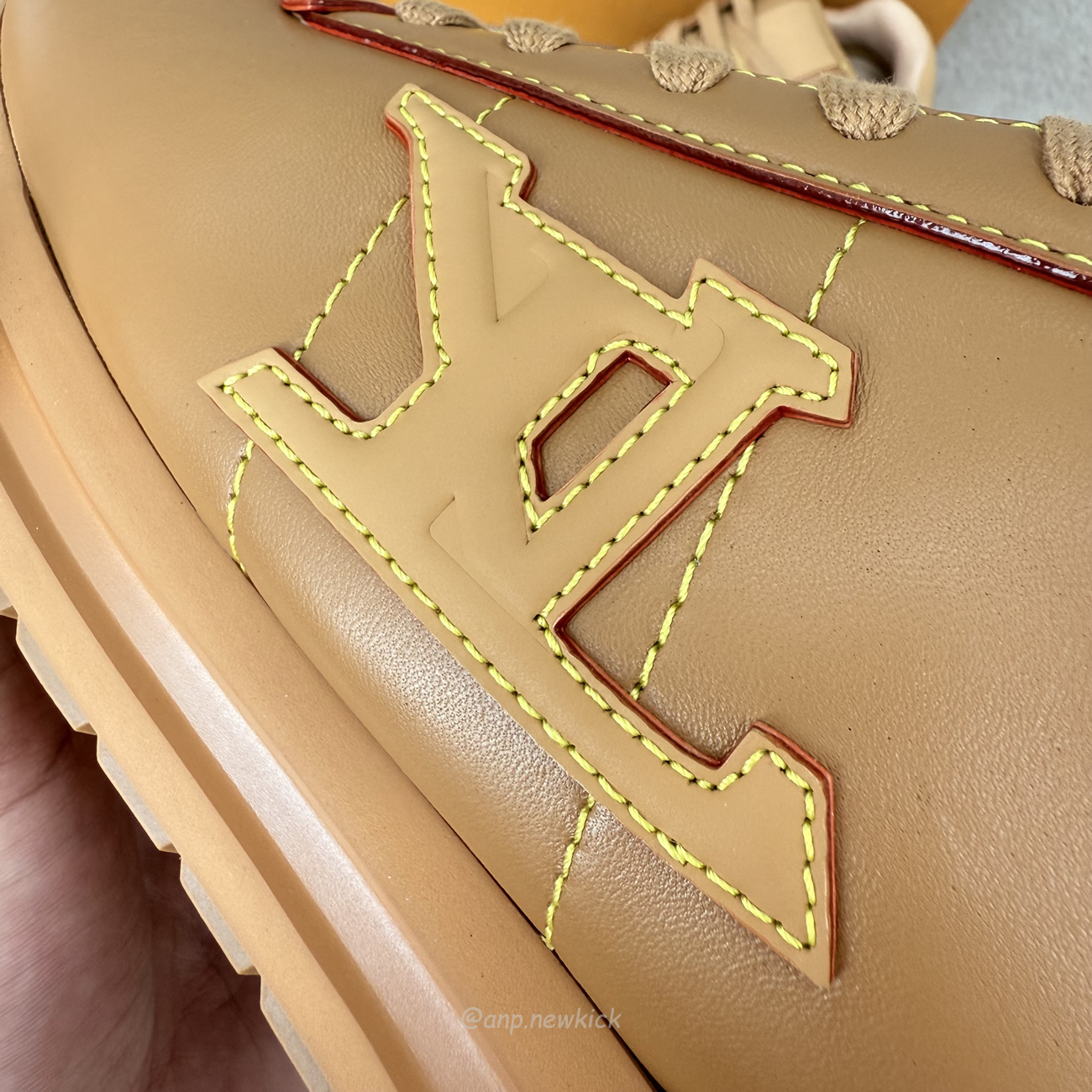 Louis Vuitton Lv Buttersoft Sneaker 1aikhl (13) - www.newkick.vip