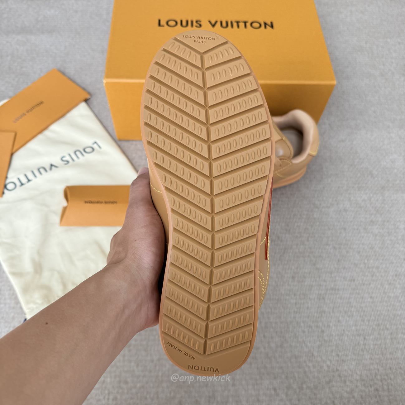 Louis Vuitton Lv Buttersoft Sneaker 1aikhl (7) - www.newkick.vip