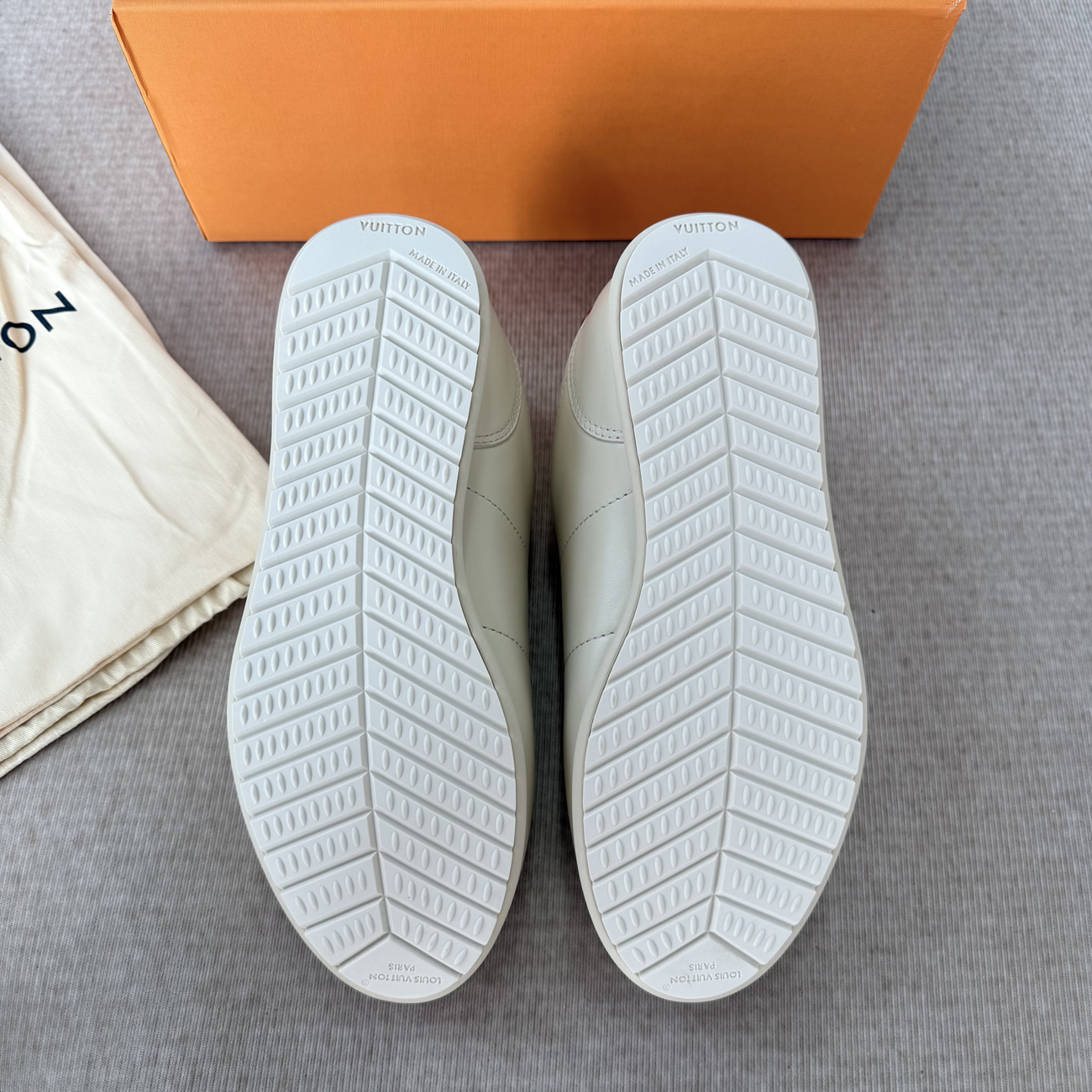 Louis Vuitton Lv Buttersoft Sneaker Beige 1aikj1 (5) - www.newkick.vip Louis Vuitton Lv Buttersoft Sneaker Beige 1aikj1 (5) - www.newkick.vip