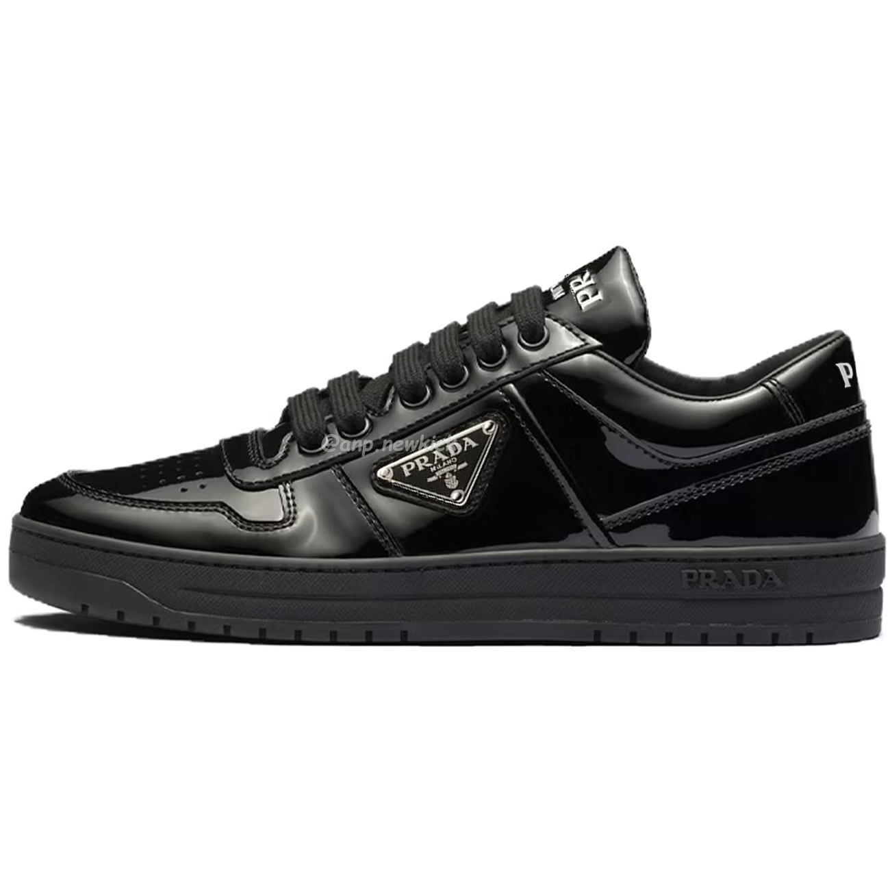 Prada Sneakers Mid Top Black Patent Leather 1e792m 069 F0002 F B030 (1) - www.newkick.vip Prada Sneakers Mid Top Black Patent Leather 1e792m 069 F0002 F B030 (1) - www.newkick.vip