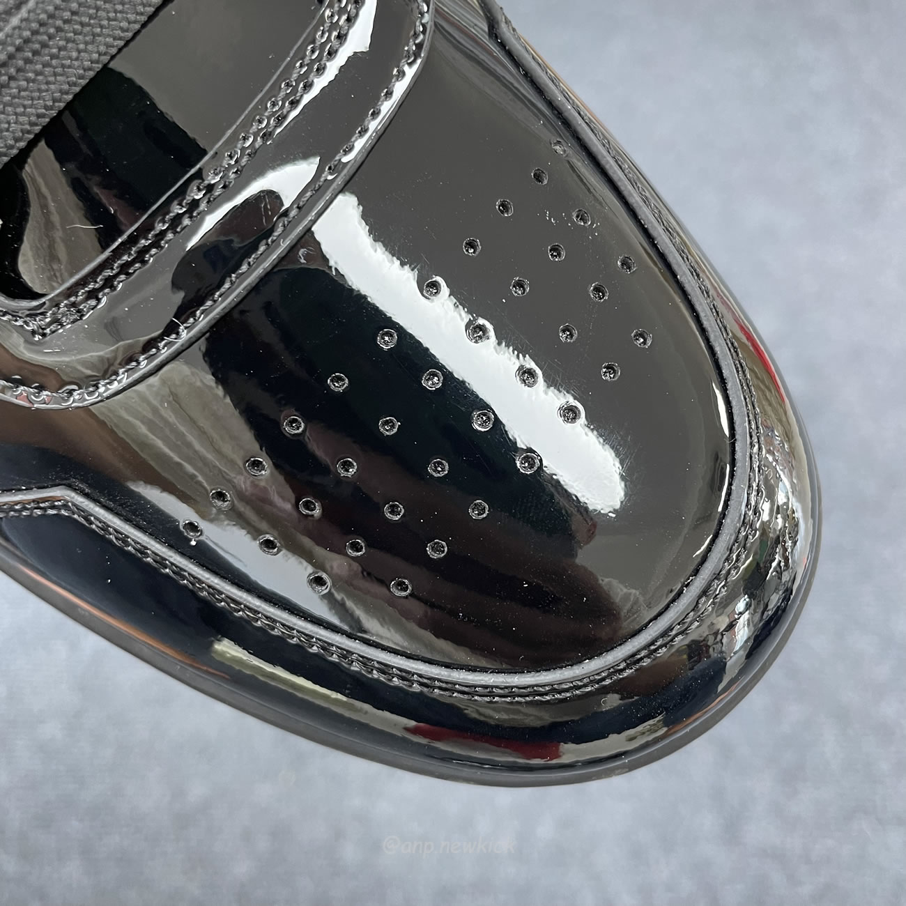 Prada Sneakers Mid Top Black Patent Leather 1e792m 069 F0002 F B030 (9) - www.newkick.vip