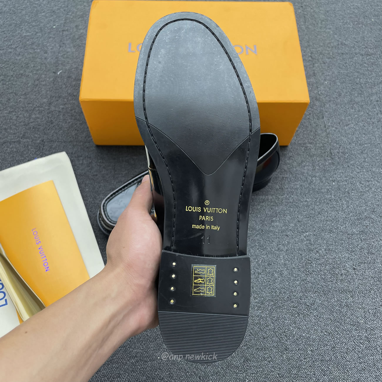 Louis Vuitton Spring Summer 2023 Major Loafers (5) - www.newkick.vip Louis Vuitton Spring Summer 2023 Major Loafers (5) - www.newkick.vip