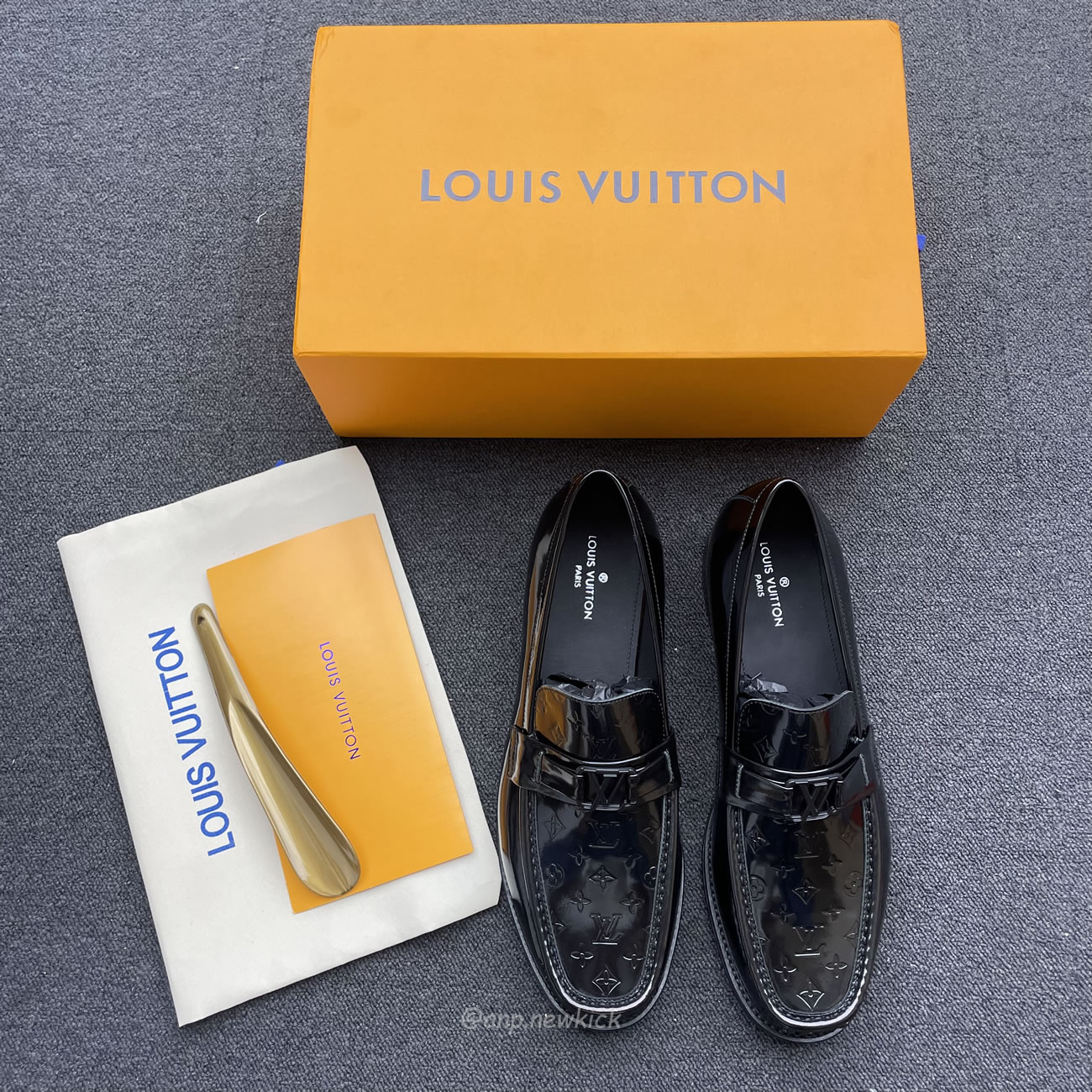 Louis Vuitton Spring Summer 2023 Major Loafers (9) - www.newkick.vip Louis Vuitton Spring Summer 2023 Major Loafers (9) - www.newkick.vip