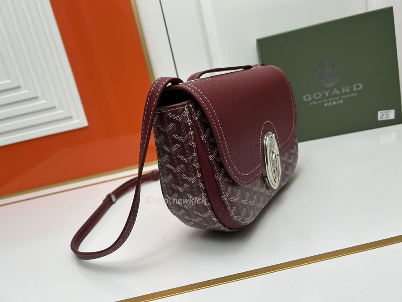 Goyard 233 Messenger Bag 17 Cm X 8 Cm X 25 Cm (23) - www.newkick.vip Goyard 233 Messenger Bag 17 Cm X 8 Cm X 25 Cm (23) - www.newkick.vip