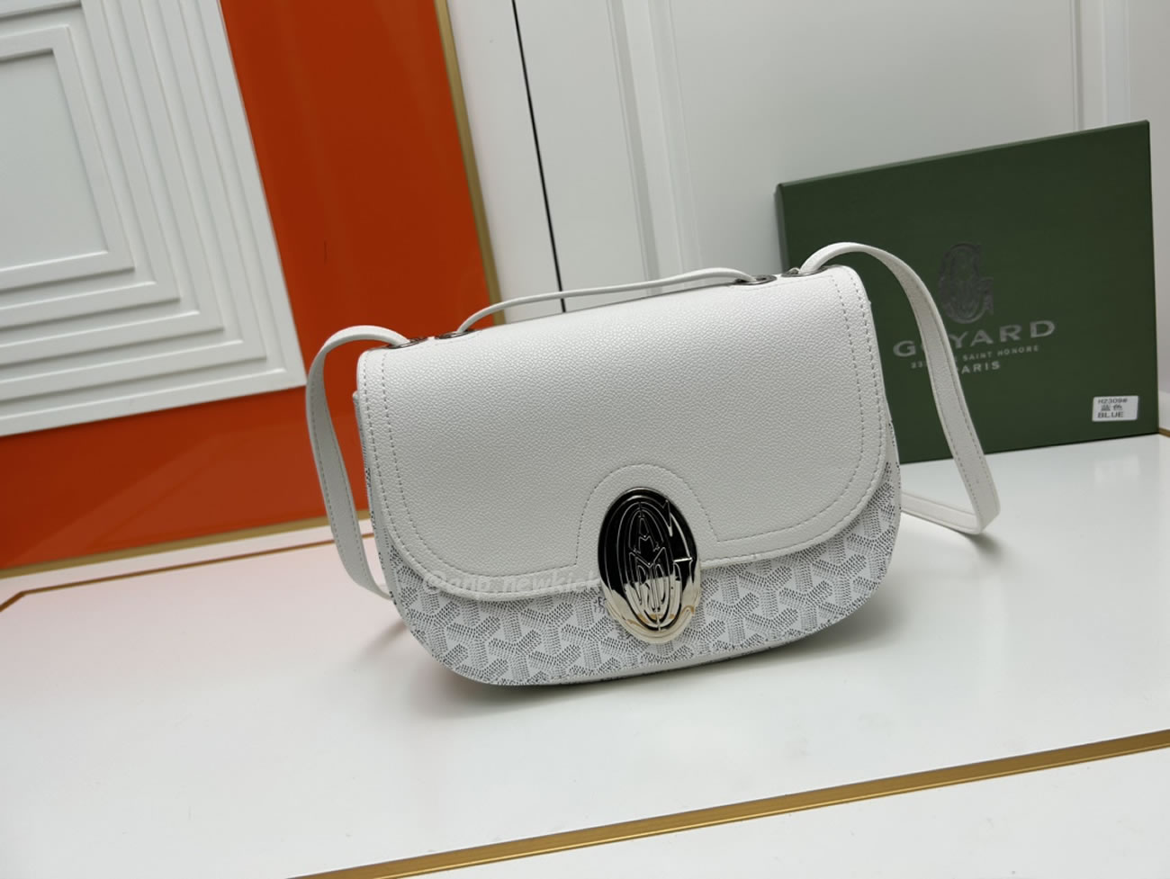 Goyard 233 Messenger Bag 17 Cm X 8 Cm X 25 Cm (17) - www.newkick.vip