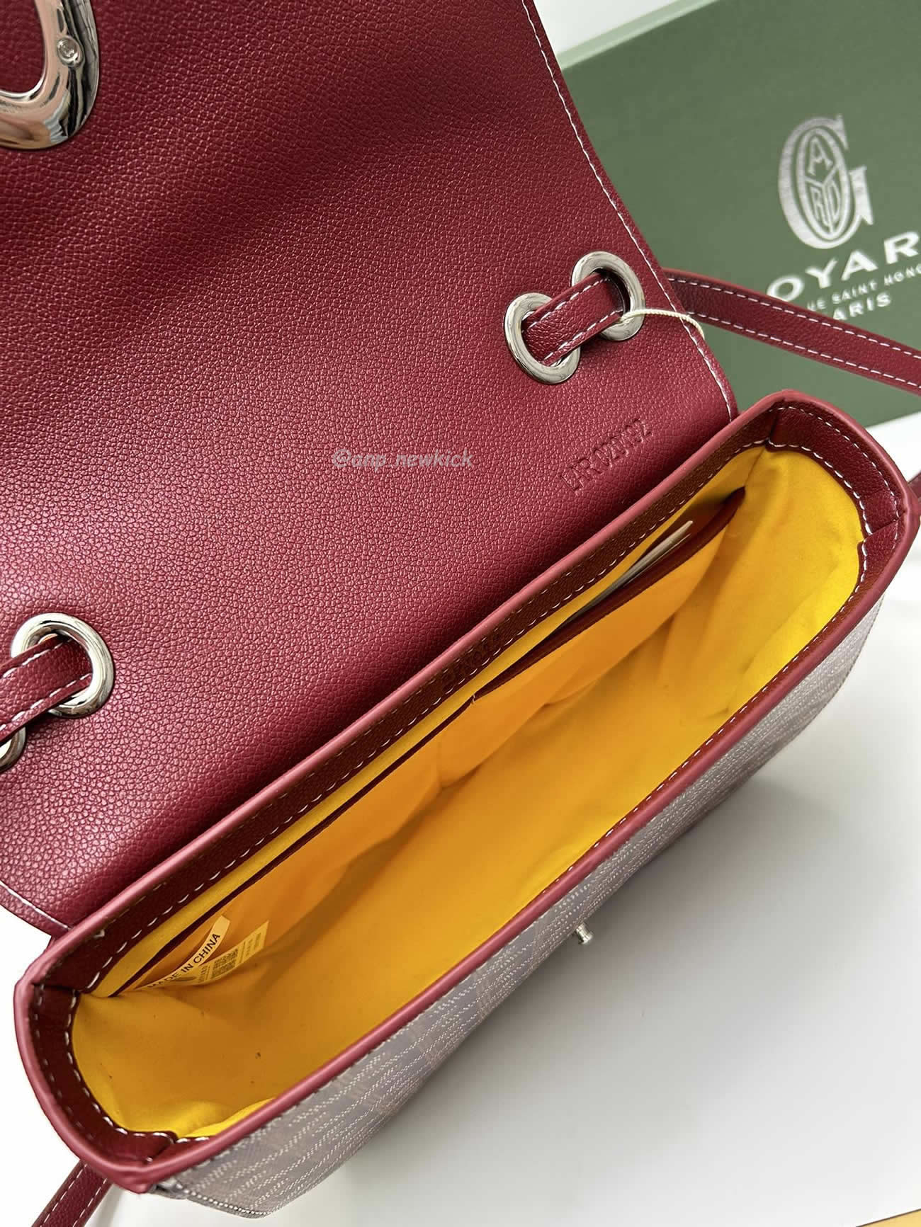 Goyard 233 Messenger Bag 17 Cm X 8 Cm X 25 Cm (22) - www.newkick.vip