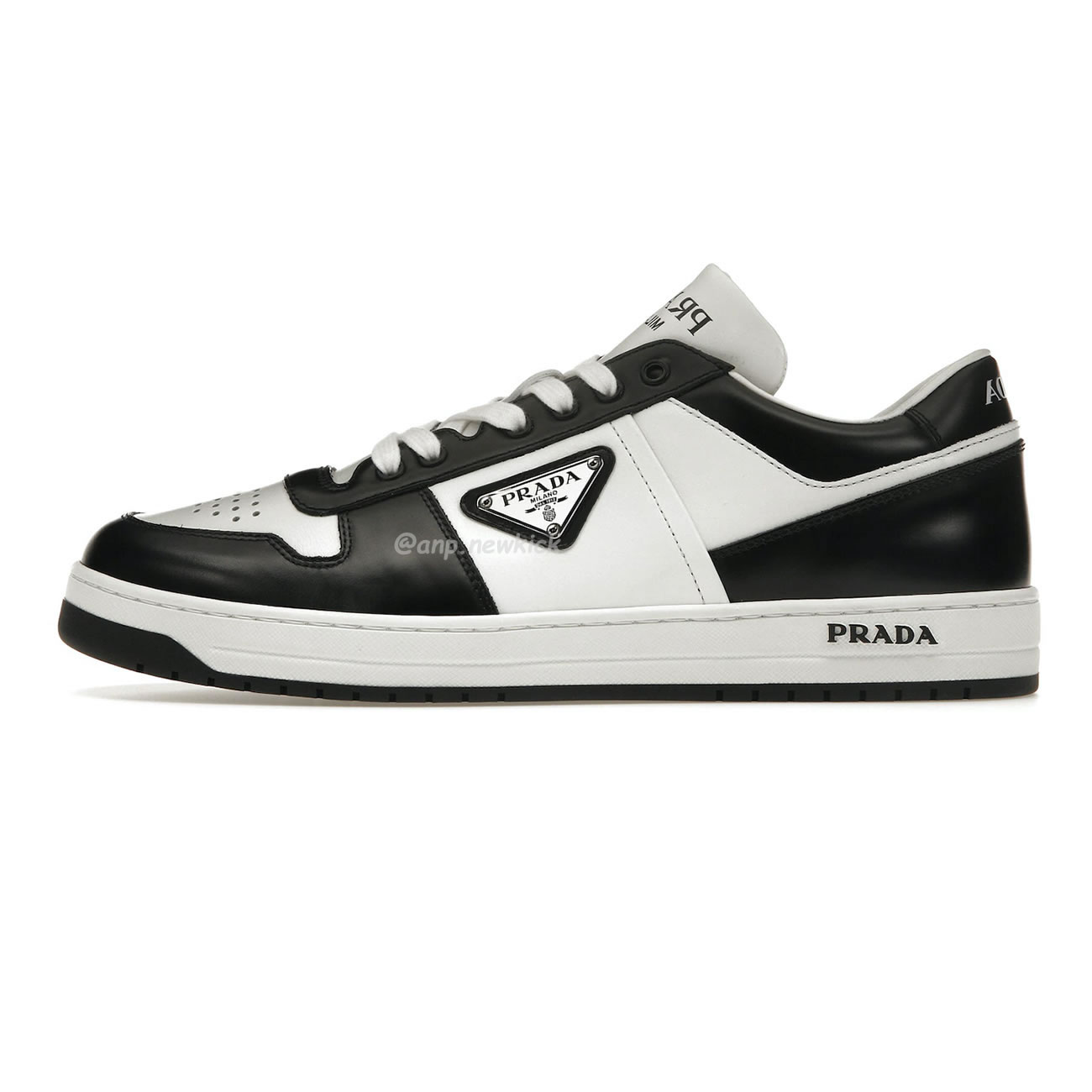Prada Downtown Low Top Sneakers Leather White Black 2ee364 3lkg F0964 (1) - www.newkick.vip