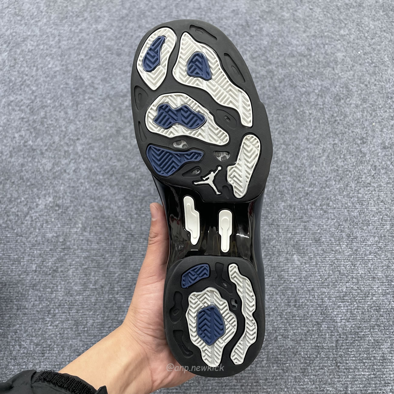 Air Jordan 17 Og Low Black Chrome 303891 004 (3) - www.newkick.vip