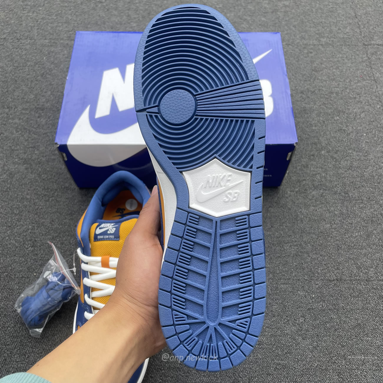 Nike Sb Dunk Low Sunset French Blue 304292 704 (2) - www.newkick.vip Nike Sb Dunk Low Sunset French Blue 304292 704 (2) - www.newkick.vip