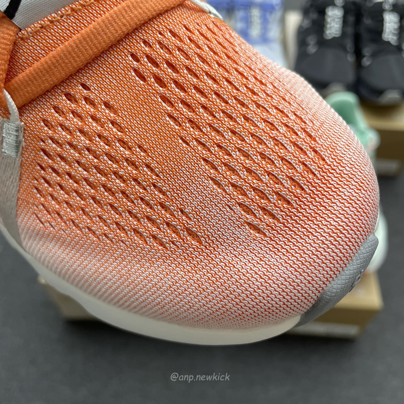 On Running Cloudsurfer Creek Flame Heather White Frost Black 3md10421071 (15) - www.newkick.vip