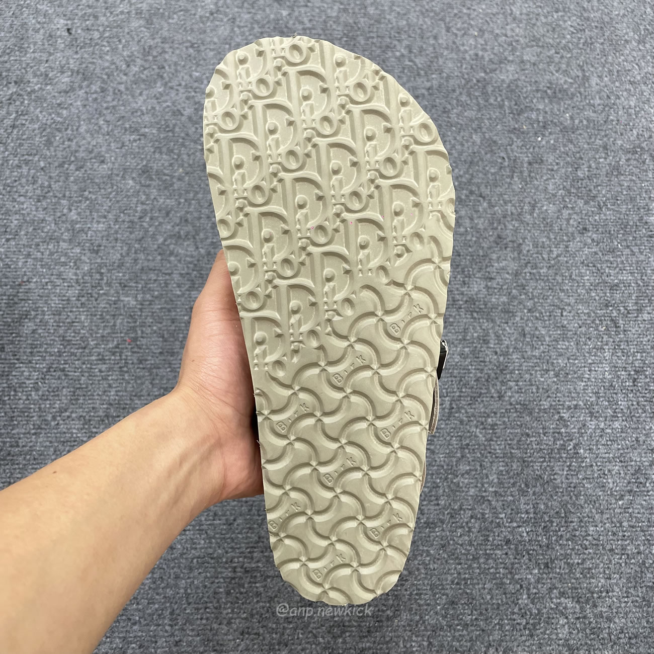 Dior By Birkenstock Tokio Mule Greige Grey Black Brown 3sa116zsd_h700 (6) - www.newkick.vip