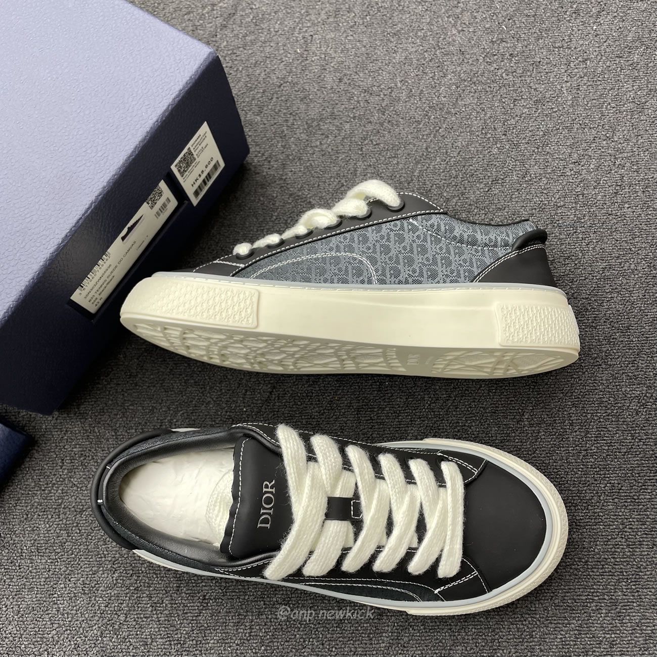 Dior B33 Sneaker Black Smooth Calfskin Oblique Jacquard 3sn303zwn55936 (8) - www.newkick.vip