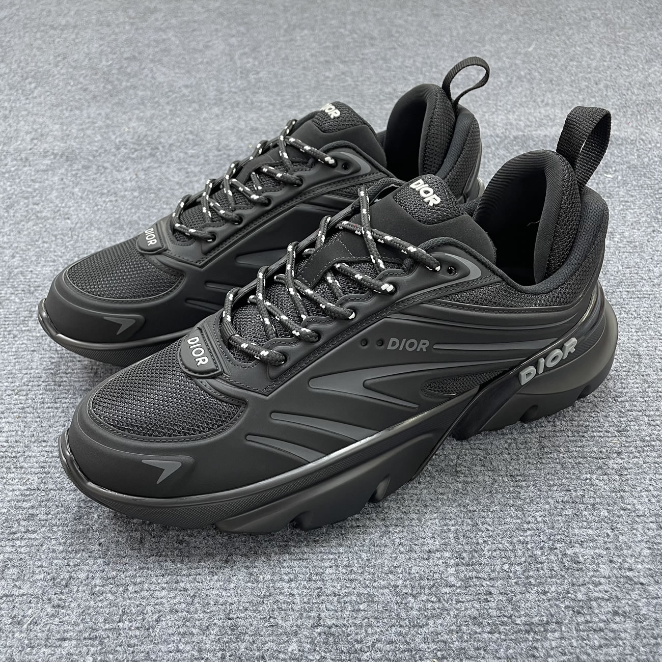 Dior B44 Mesh Black Trainer 3sn306zzy_h981 (5) - www.newkick.vip