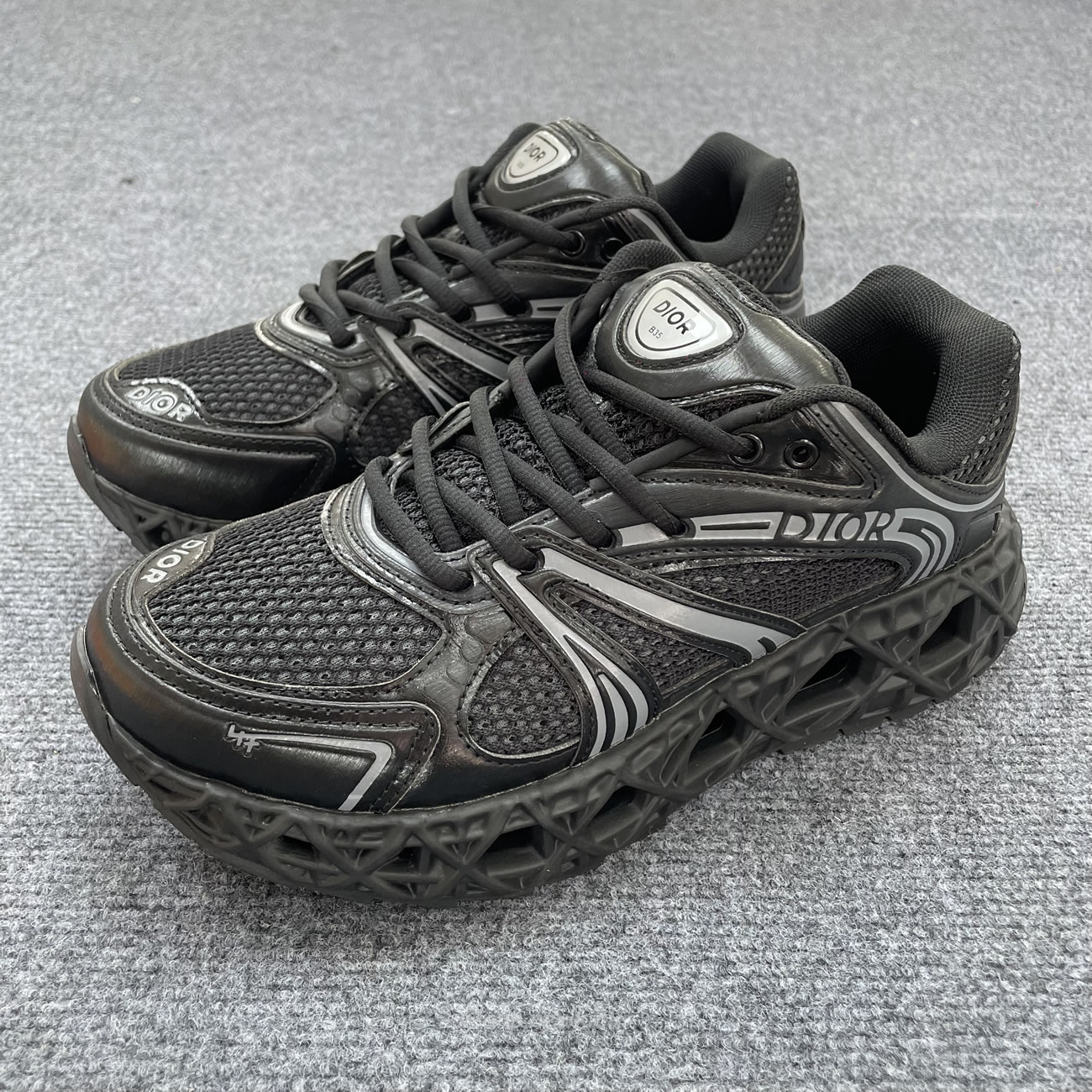 Dior B35 Nxxt Sneaker Black Technical Fabric And Black Technical Mesh 3sn323zcy H968 (6) - www.newkick.vip