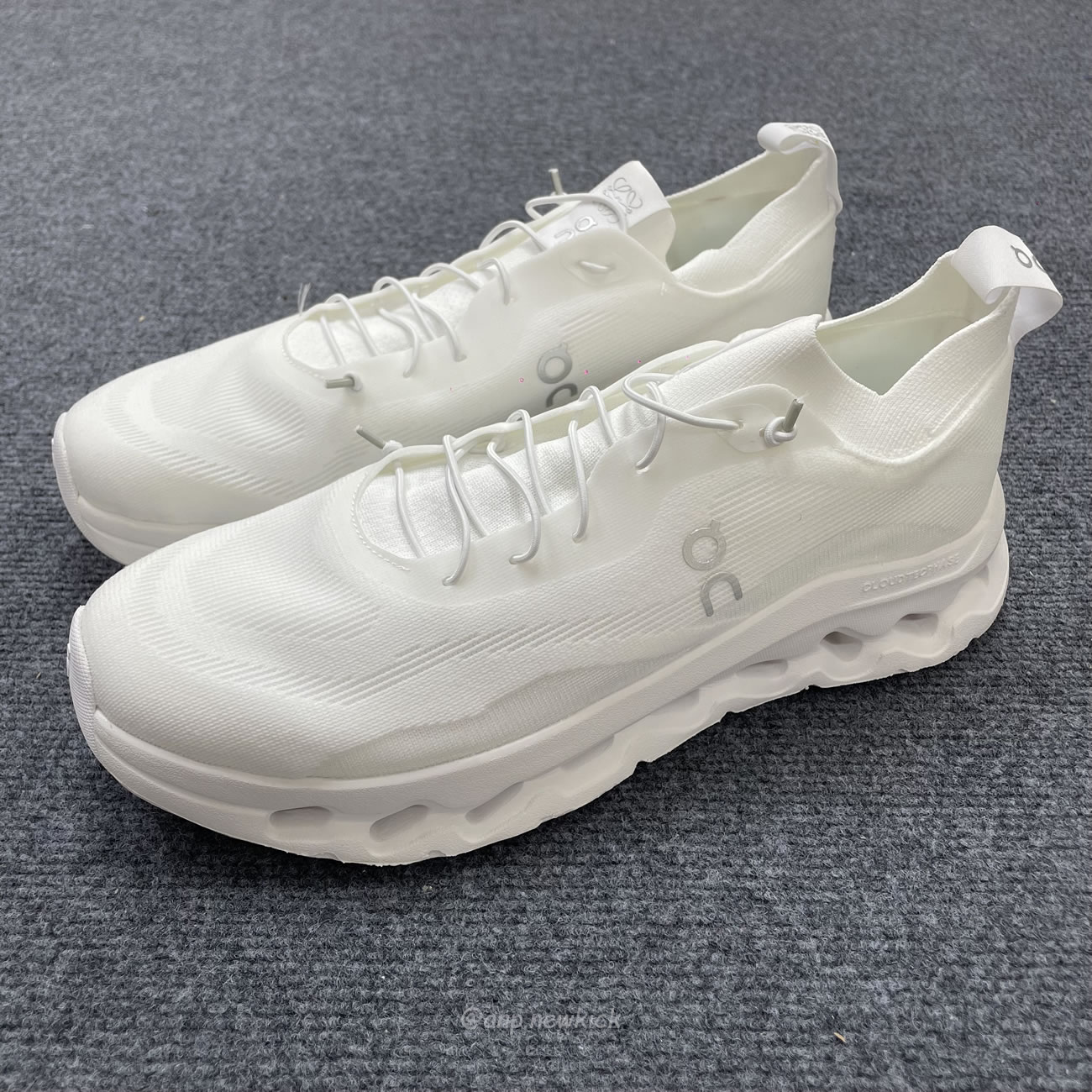 On Running Cloudtilt Loewe All White 3wd30332422 (4) - www.newkick.vip