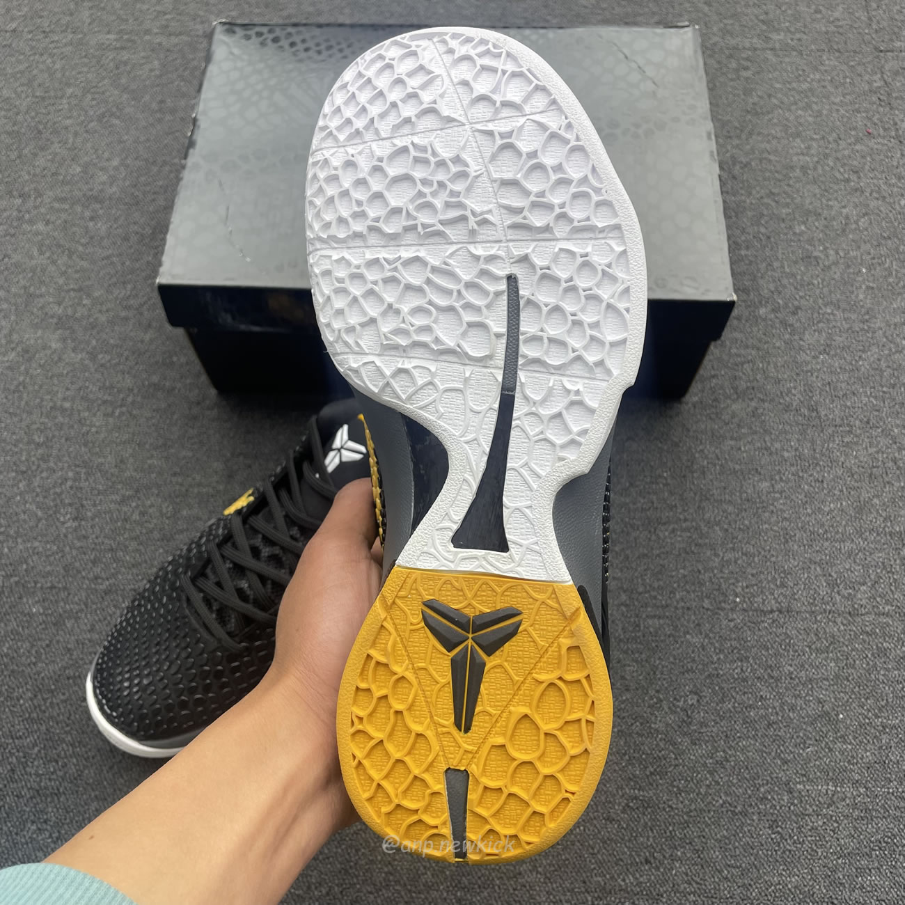 Nike Kobe 6 Black Del Sol 429659 002 Asg East La 448693 400 Lakers Home 429659 104 Dark Knight 429659 016 (9) - www.newkick.vip Nike Kobe 6 Black Del Sol 429659 002 Asg East La 448693 400 Lakers Home 429659 104 Dark Knight 429659 016 (9) - www.newkick.vip